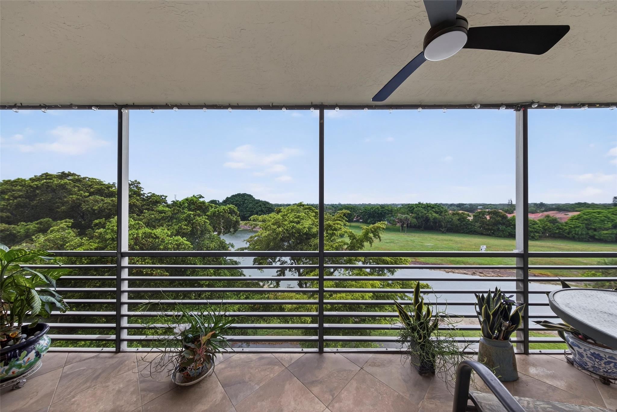 ENVIRON TOWERS - Residential