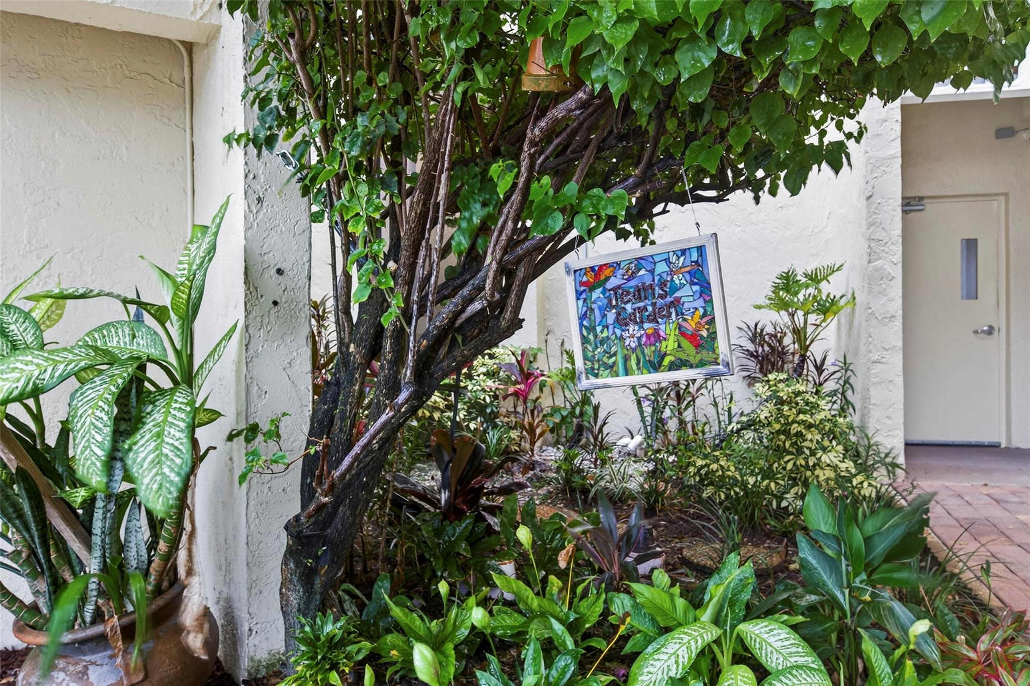 ENVIRON TOWERS - Residential