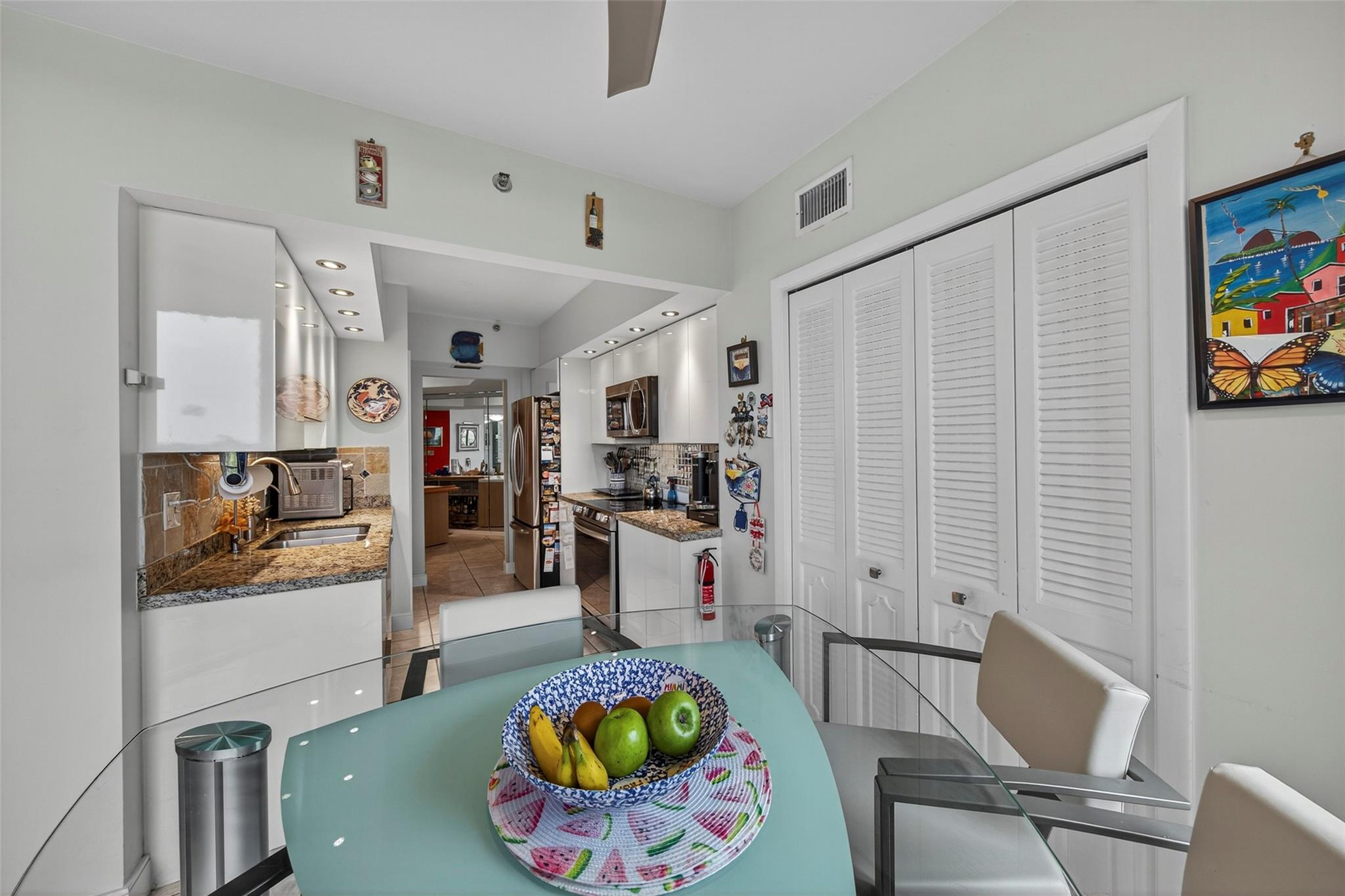 ENVIRON TOWERS - Residential