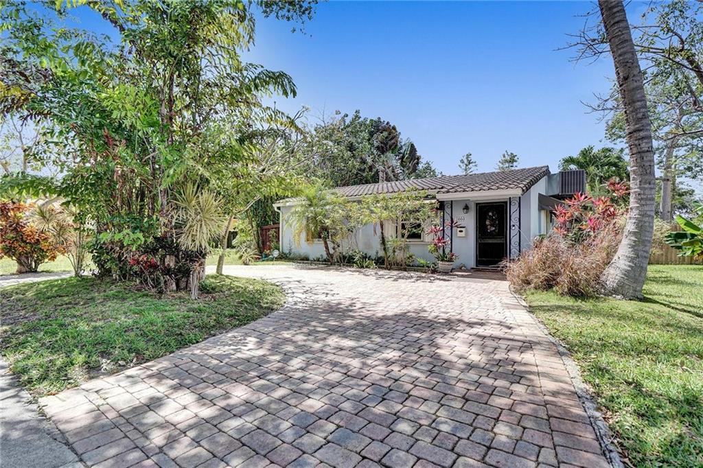 RIO VISTA ISLES - Residential