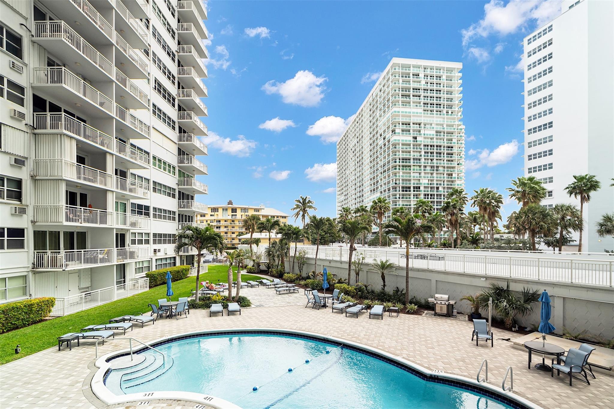 1920 S Ocean Dr 208