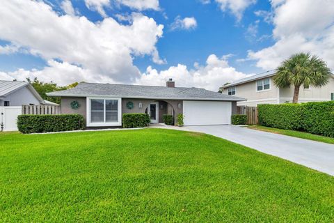 1155 Rainwood Circle Palm Beach Gardens FL 33410