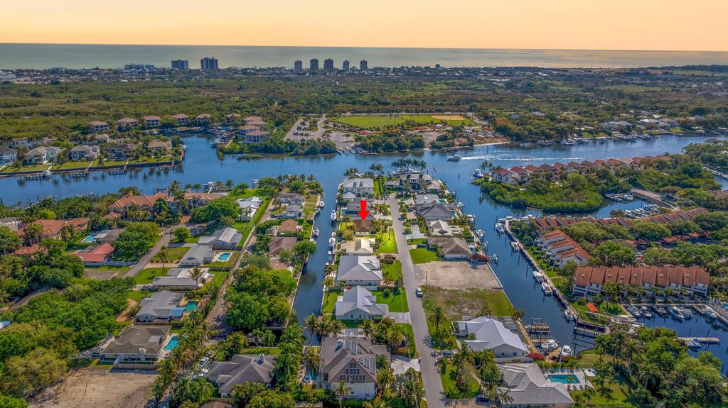 Photo of 2339 Edward Road, Palm Beach Gardens, FL 33410 (MLS # B26008563)