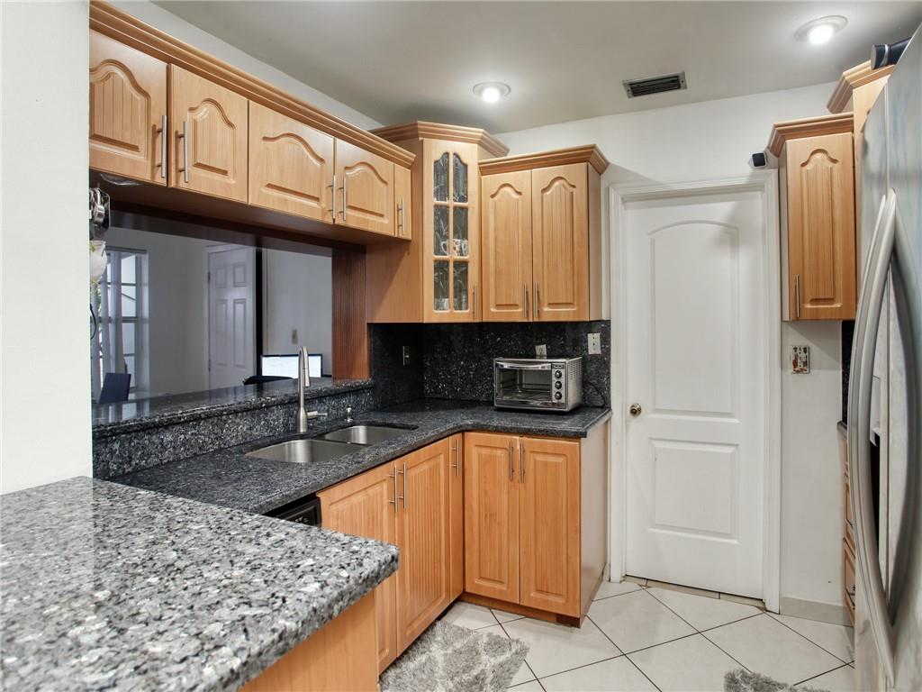 Mainlands Of Tamarac Lake - Residential