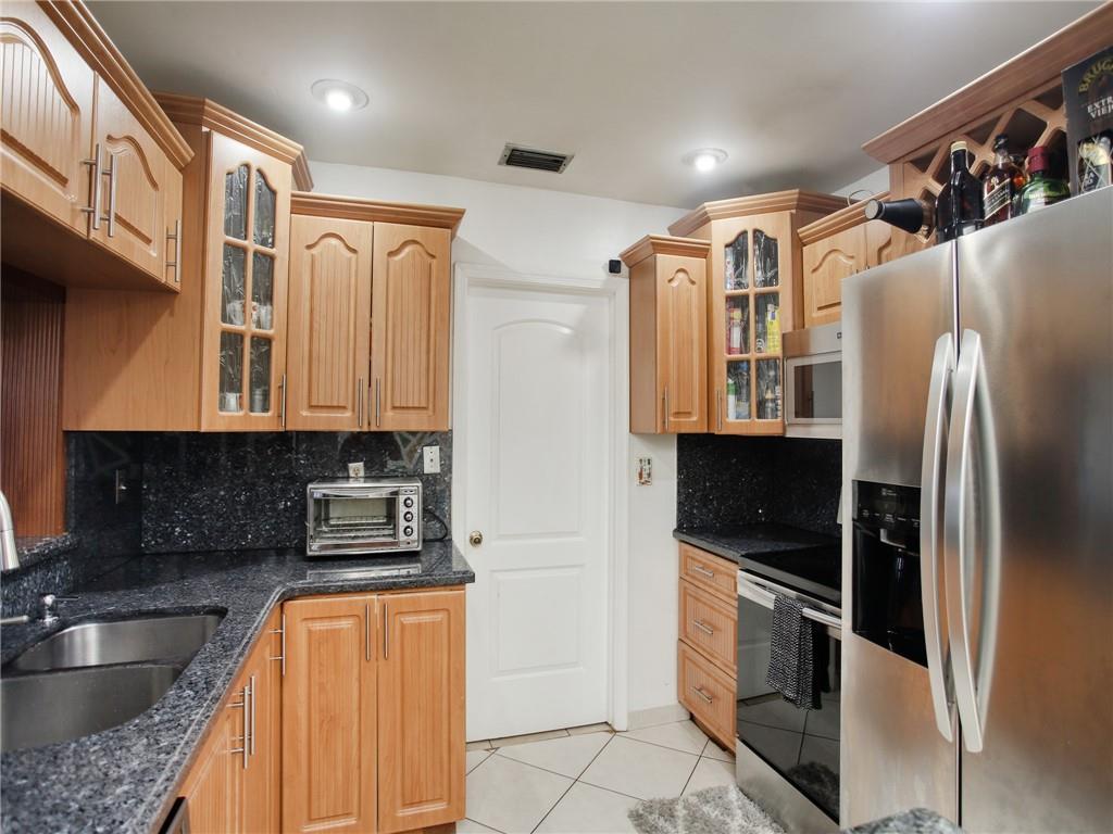 Mainlands Of Tamarac Lake - Residential