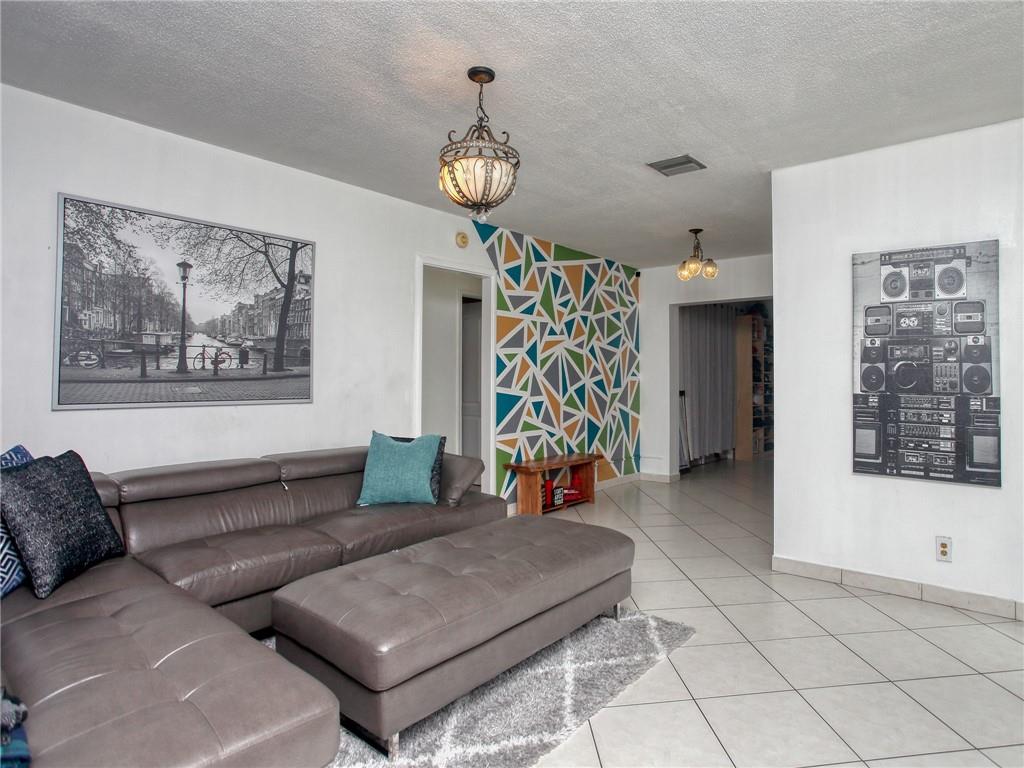 Mainlands Of Tamarac Lake - Residential