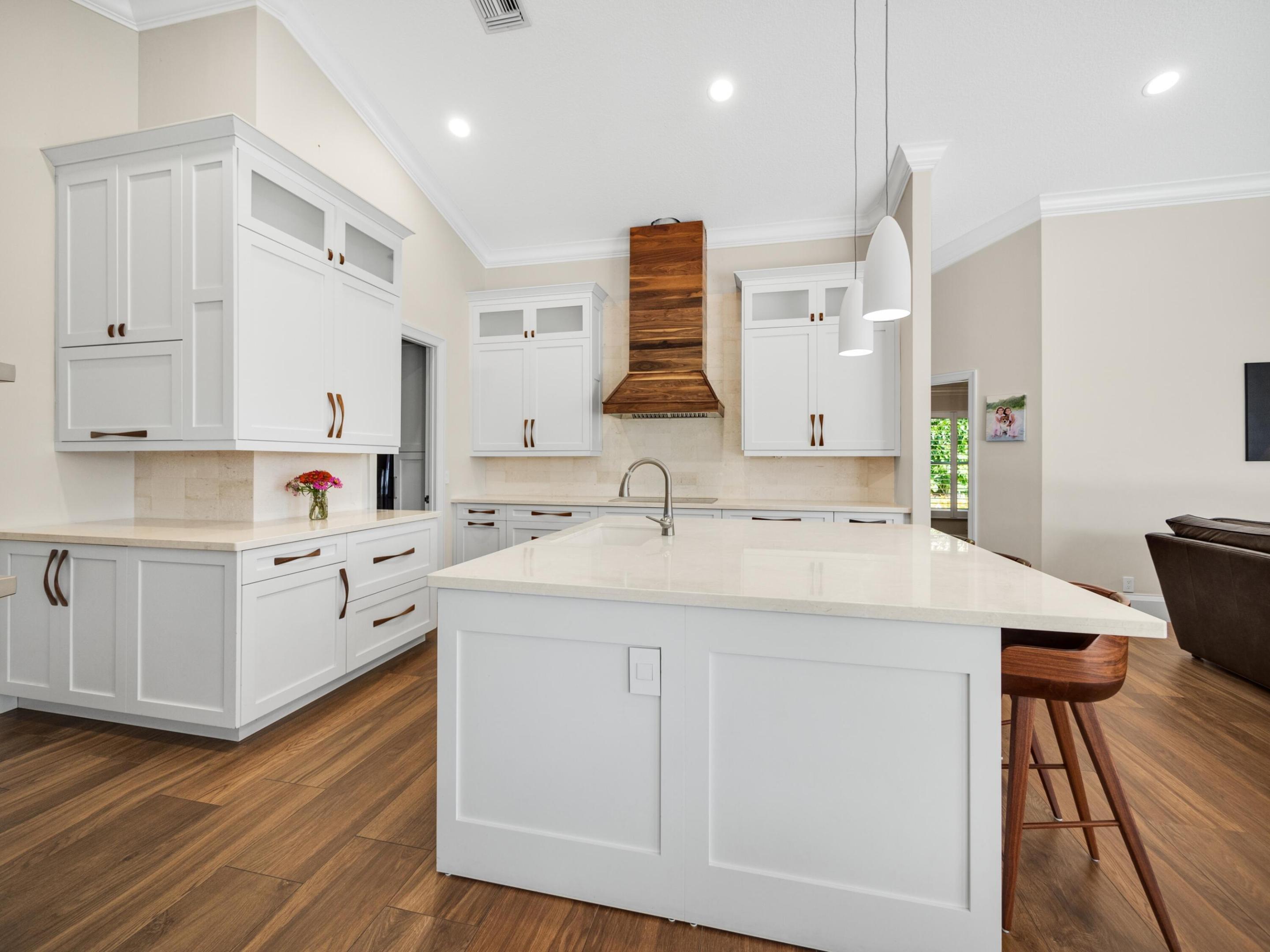 LEGEND LAKE ESTATES - Residential Lease