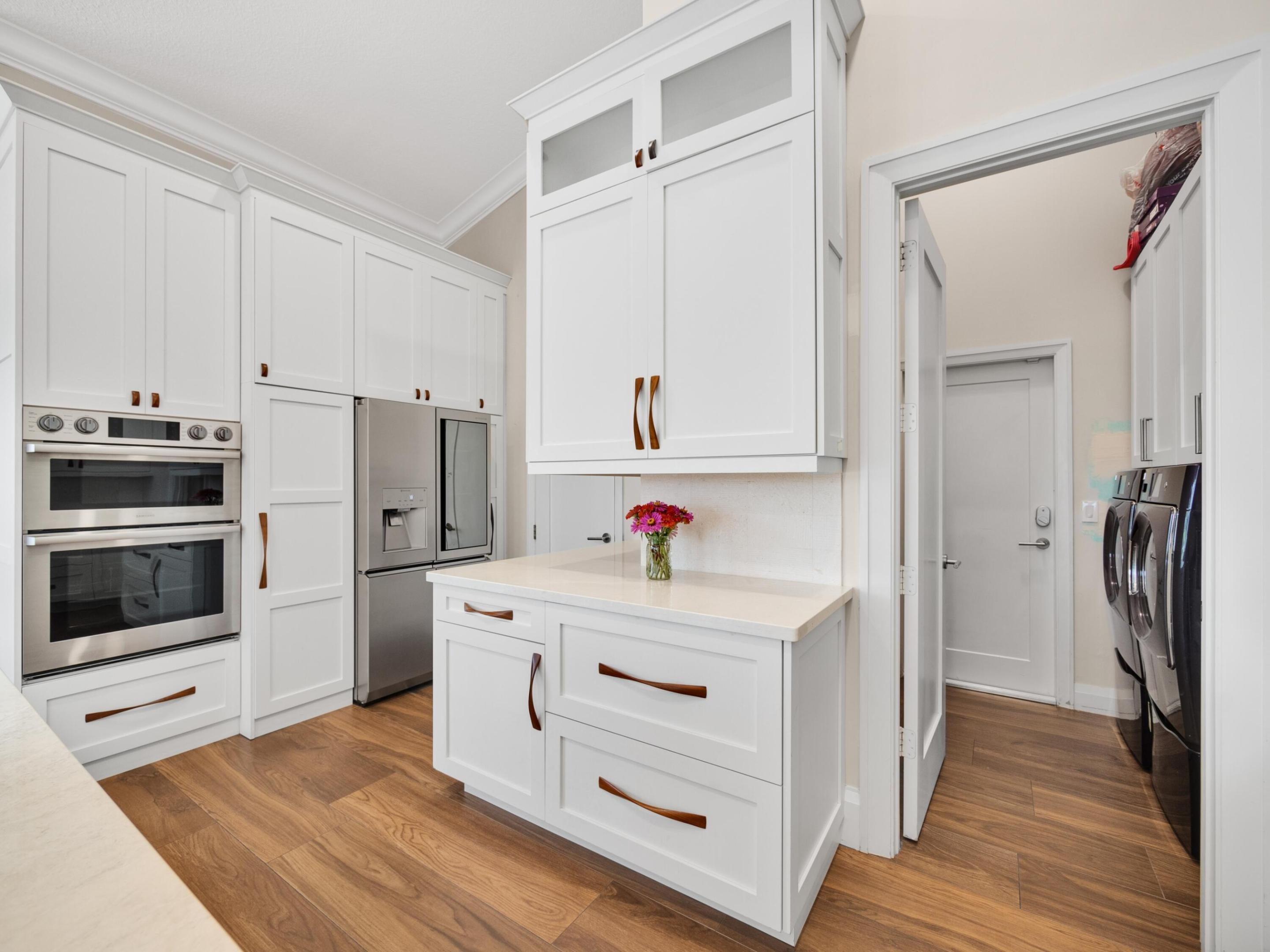 LEGEND LAKE ESTATES - Residential Lease