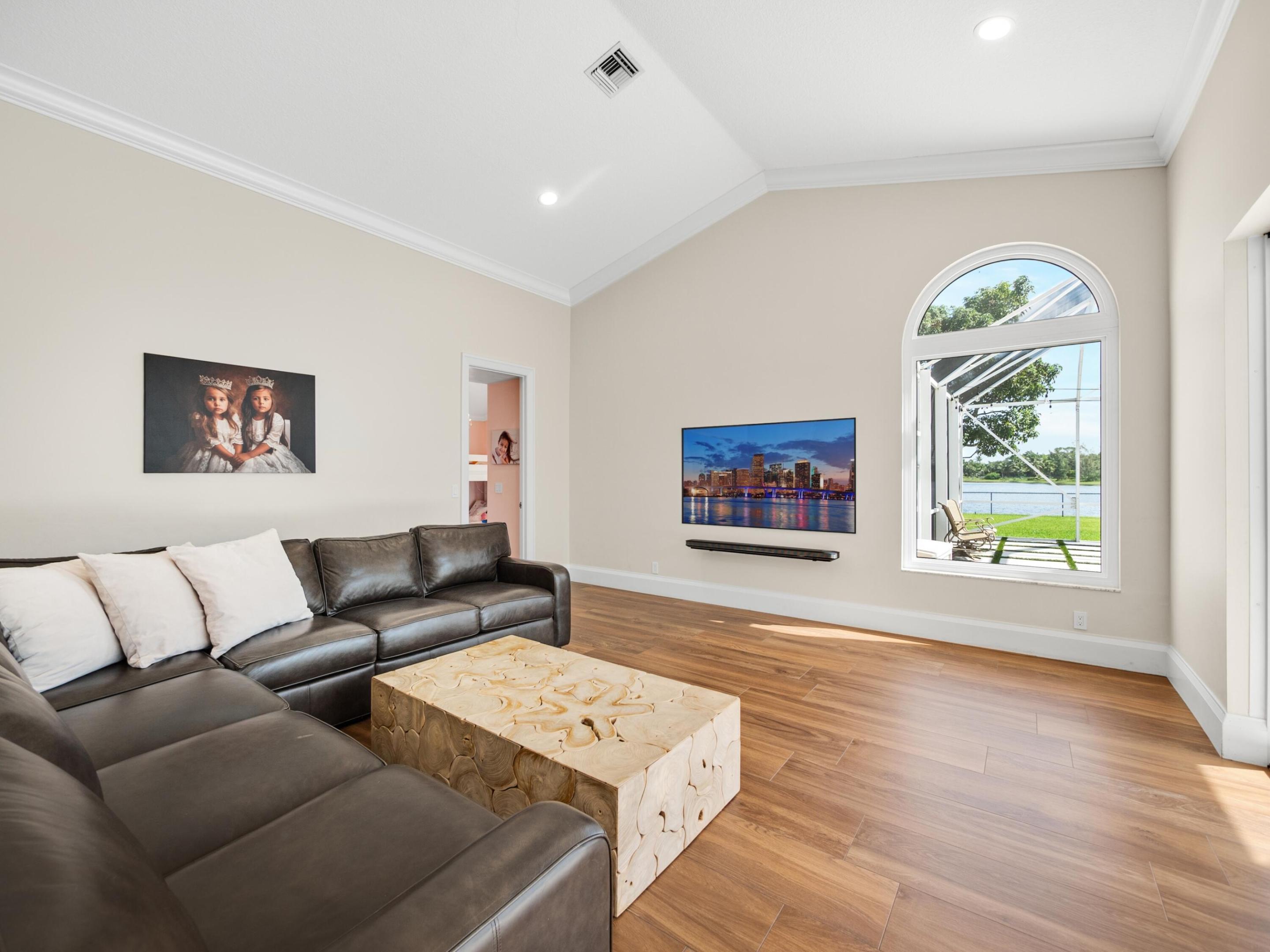 LEGEND LAKE ESTATES - Residential Lease