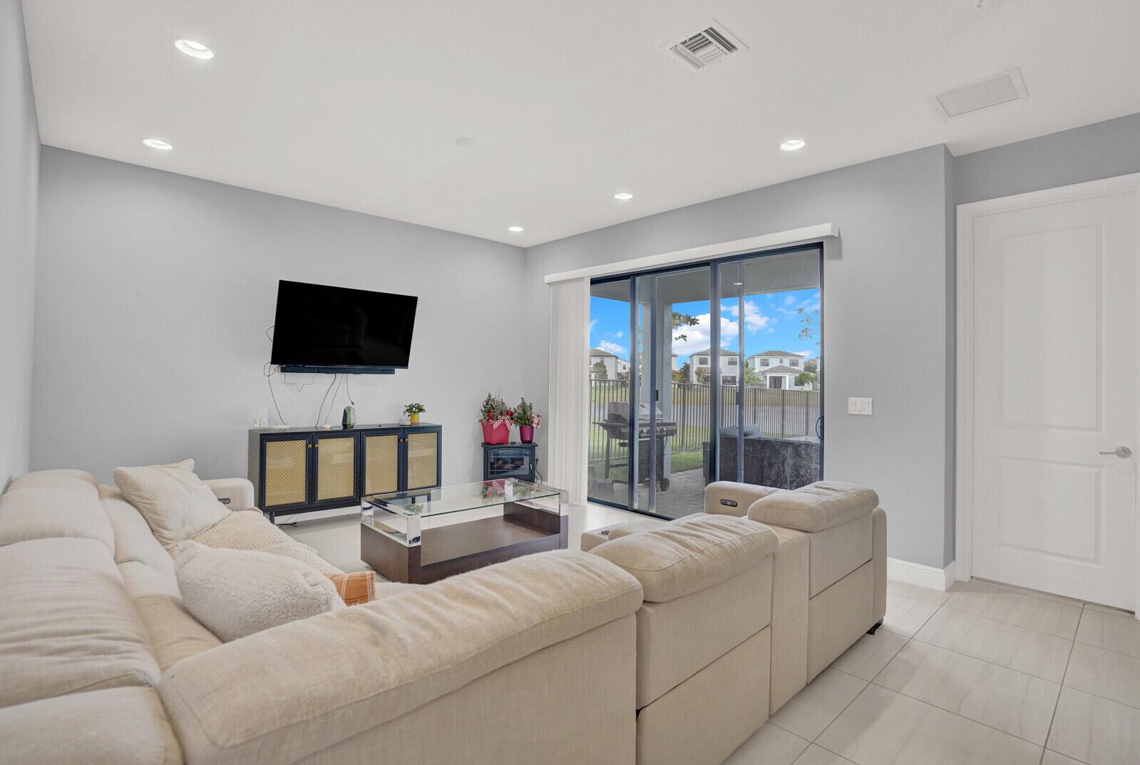 SKY COVE SOUTH PHASE 1 B - Residential