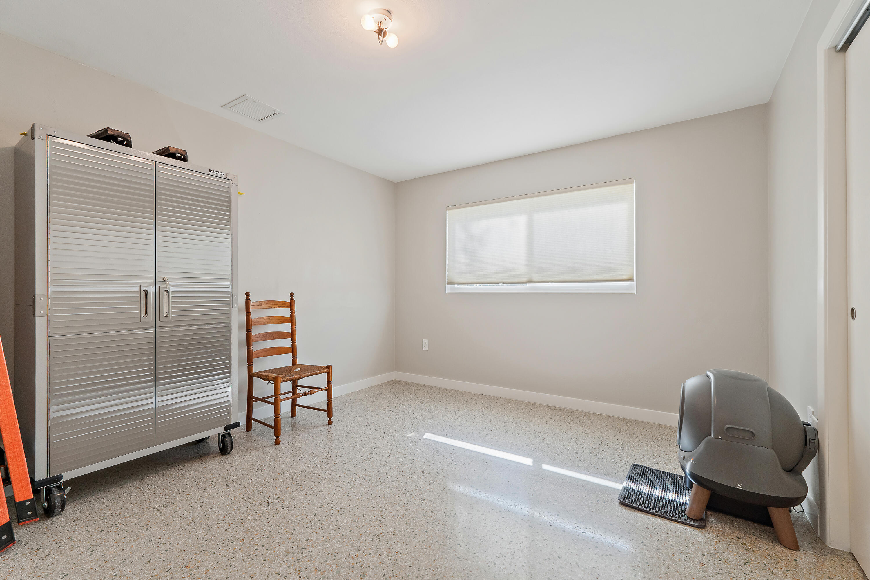 METES AND BOUNDS - Residential