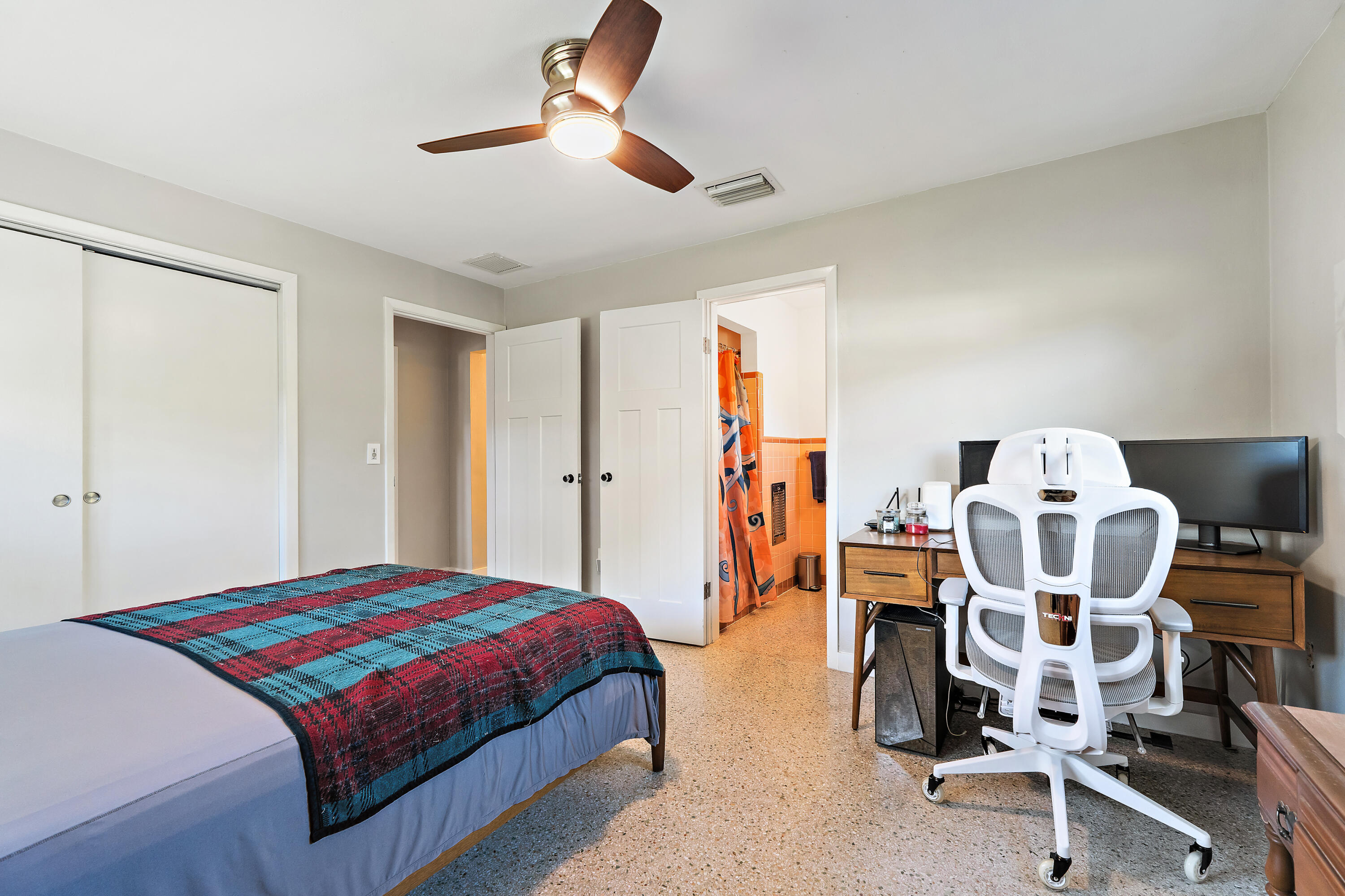 METES AND BOUNDS - Residential