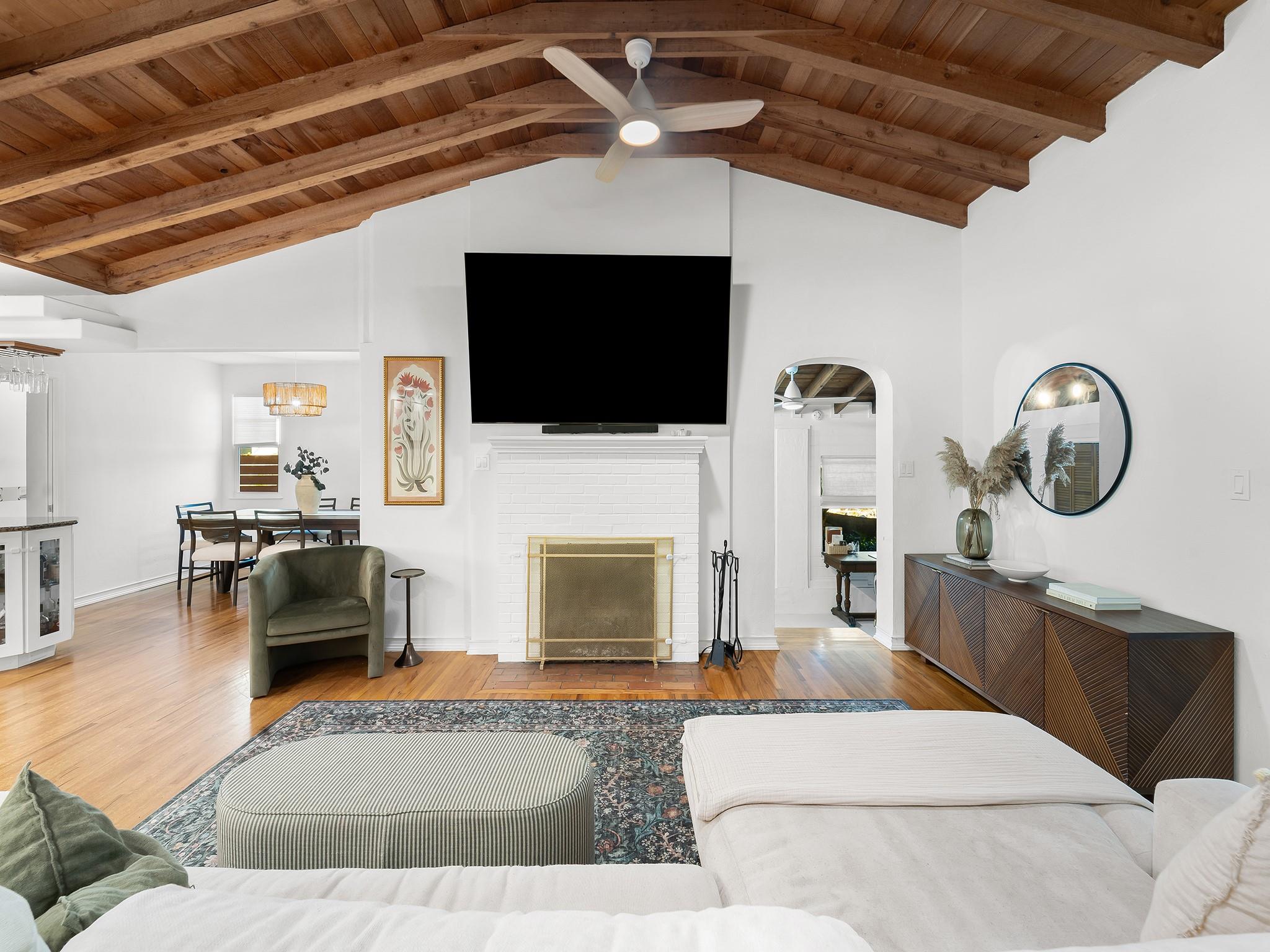 RIO VISTA - Residential