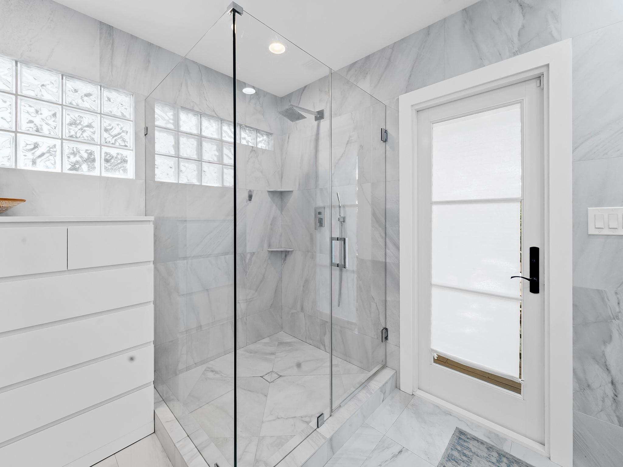 RIO VISTA - Residential