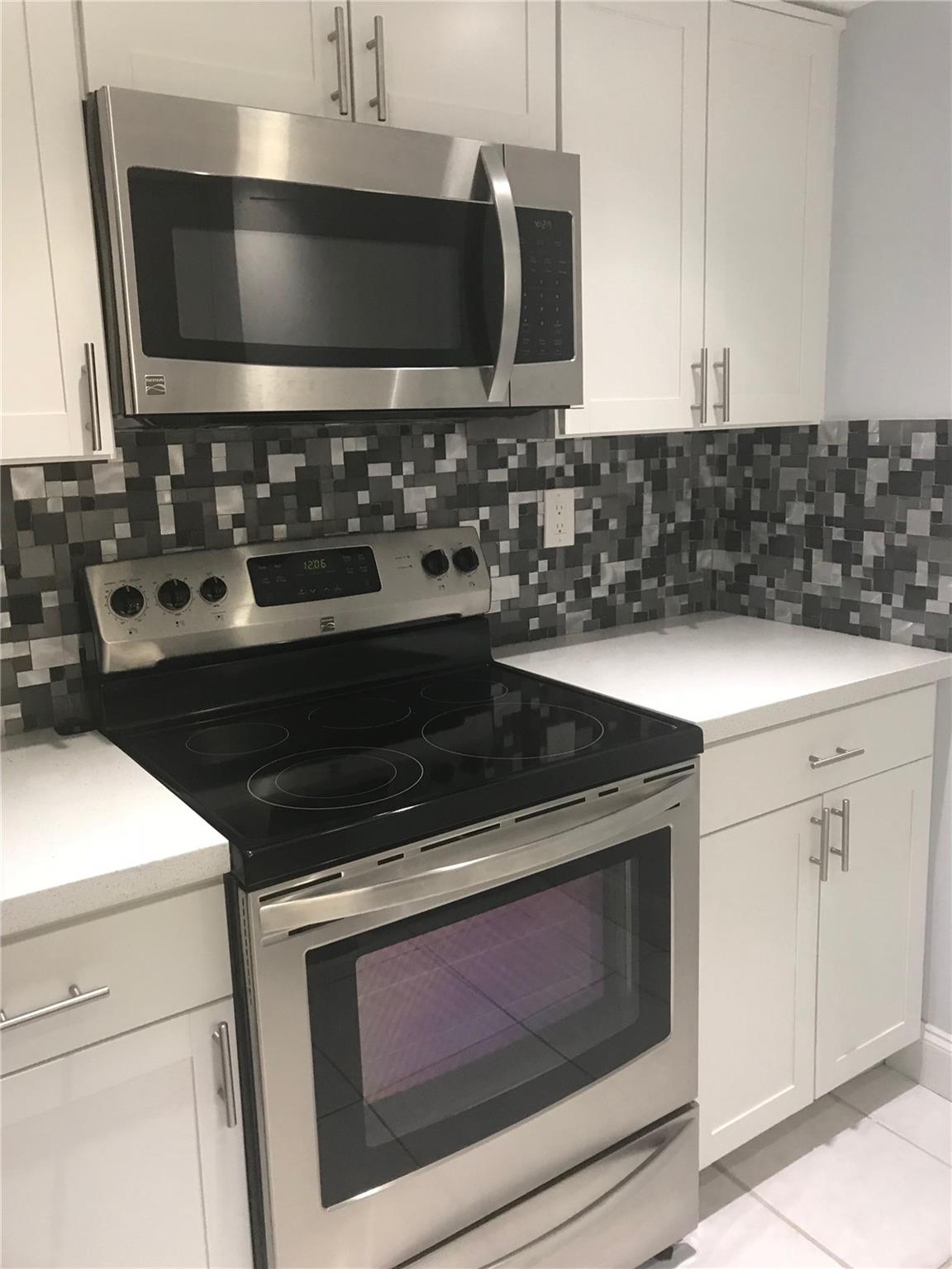 Patios Of Oakwood Condo - Residential Lease