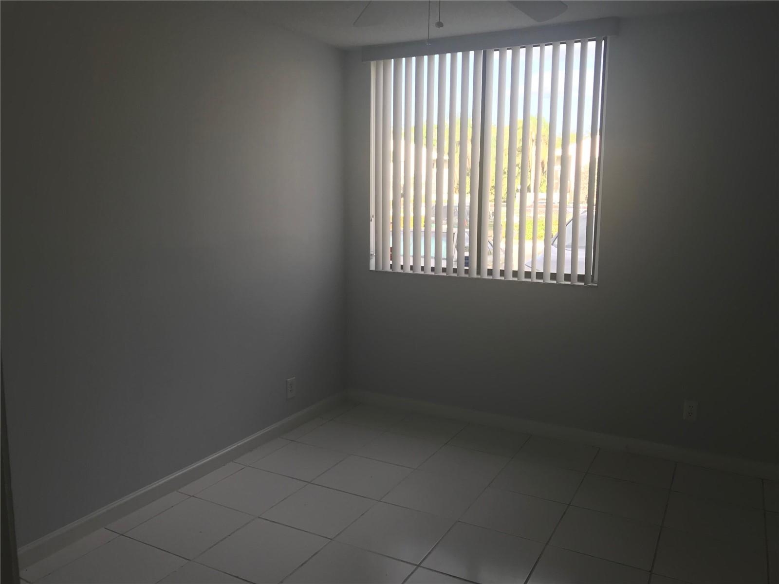 Patios Of Oakwood Condo - Residential Lease