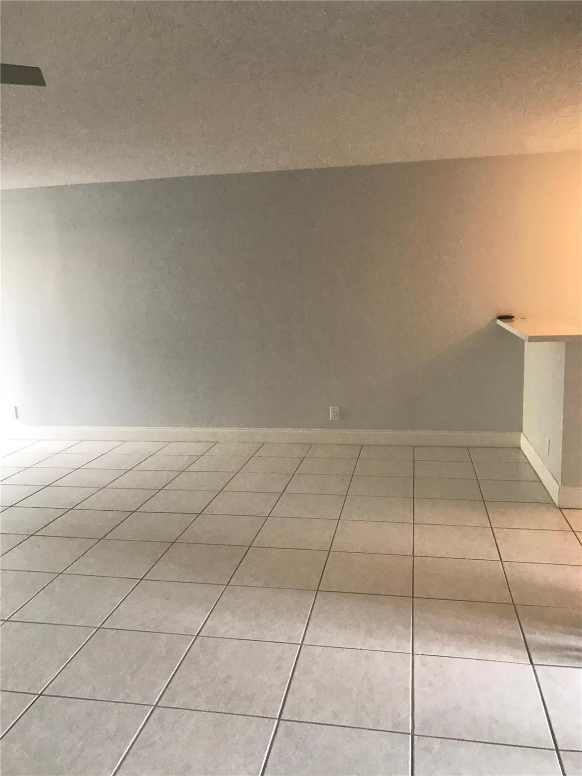 Patios Of Oakwood Condo - Residential Lease