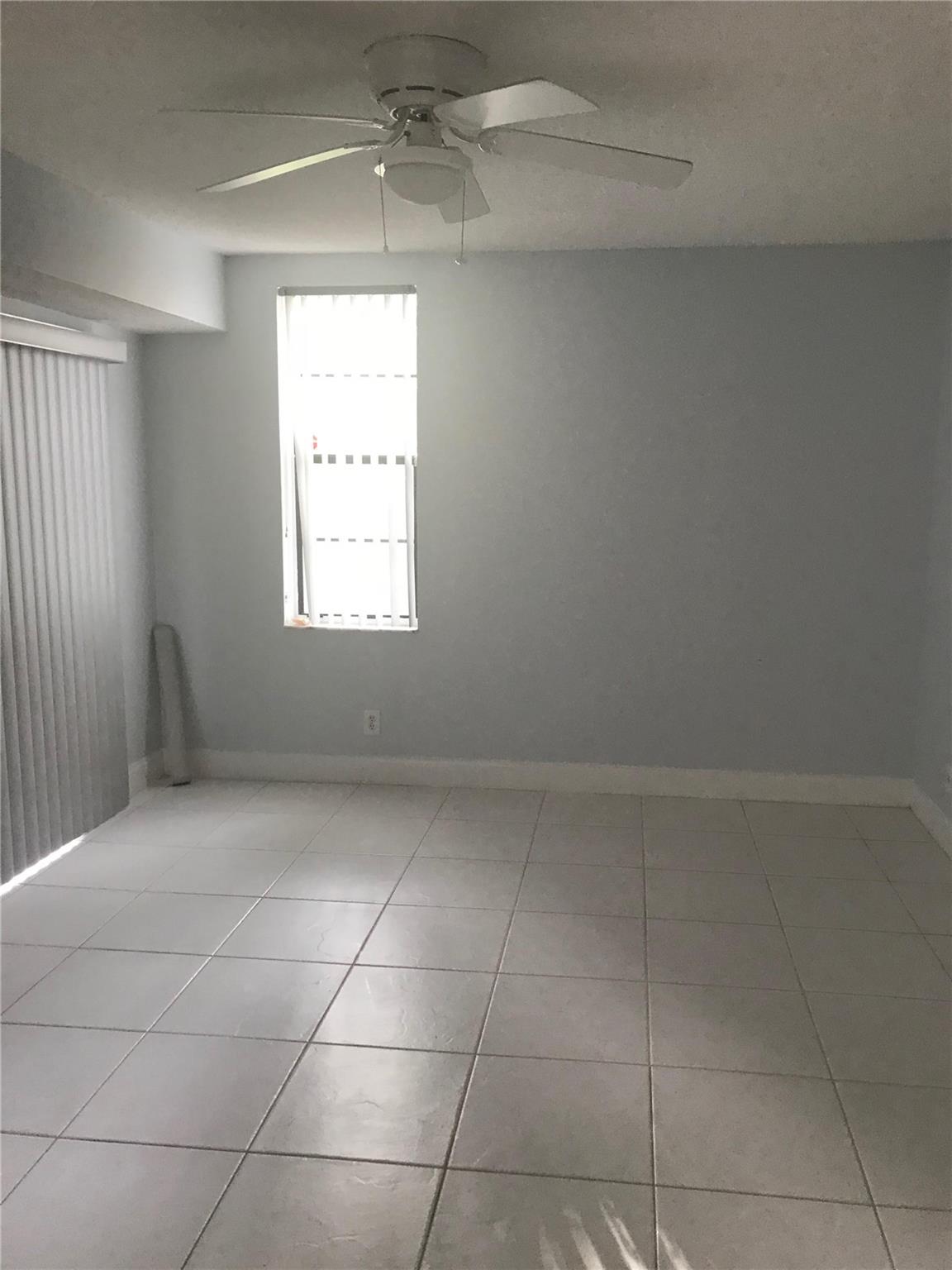 Patios Of Oakwood Condo - Residential Lease