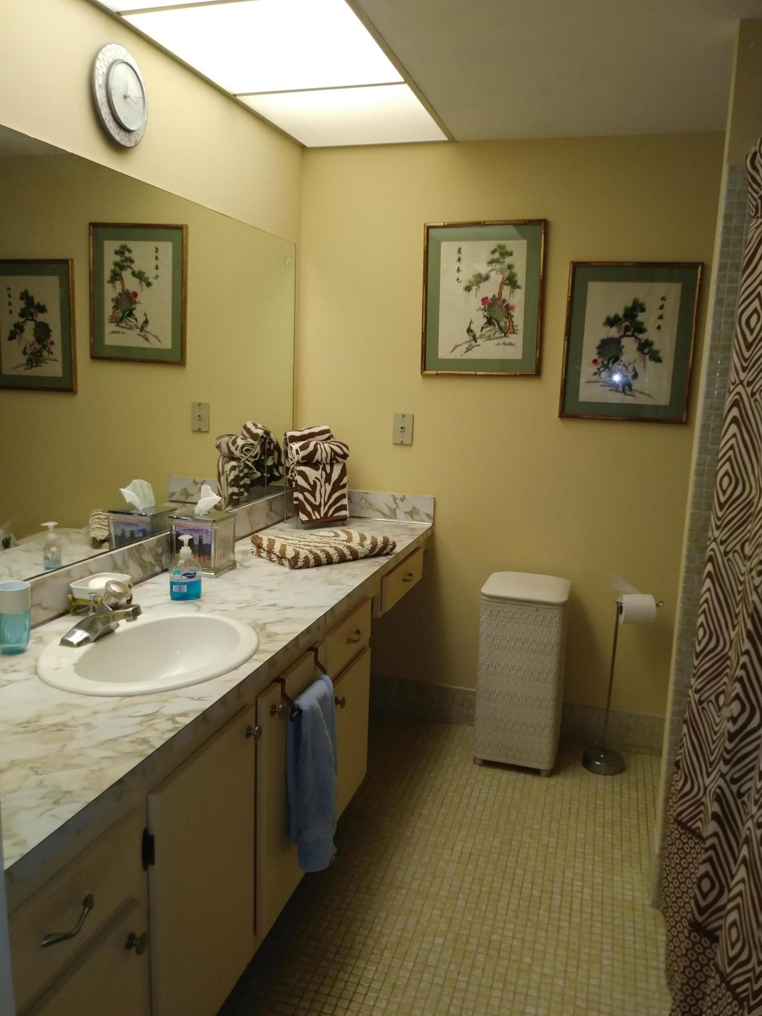 WELLINGTON CONDOS - Residential