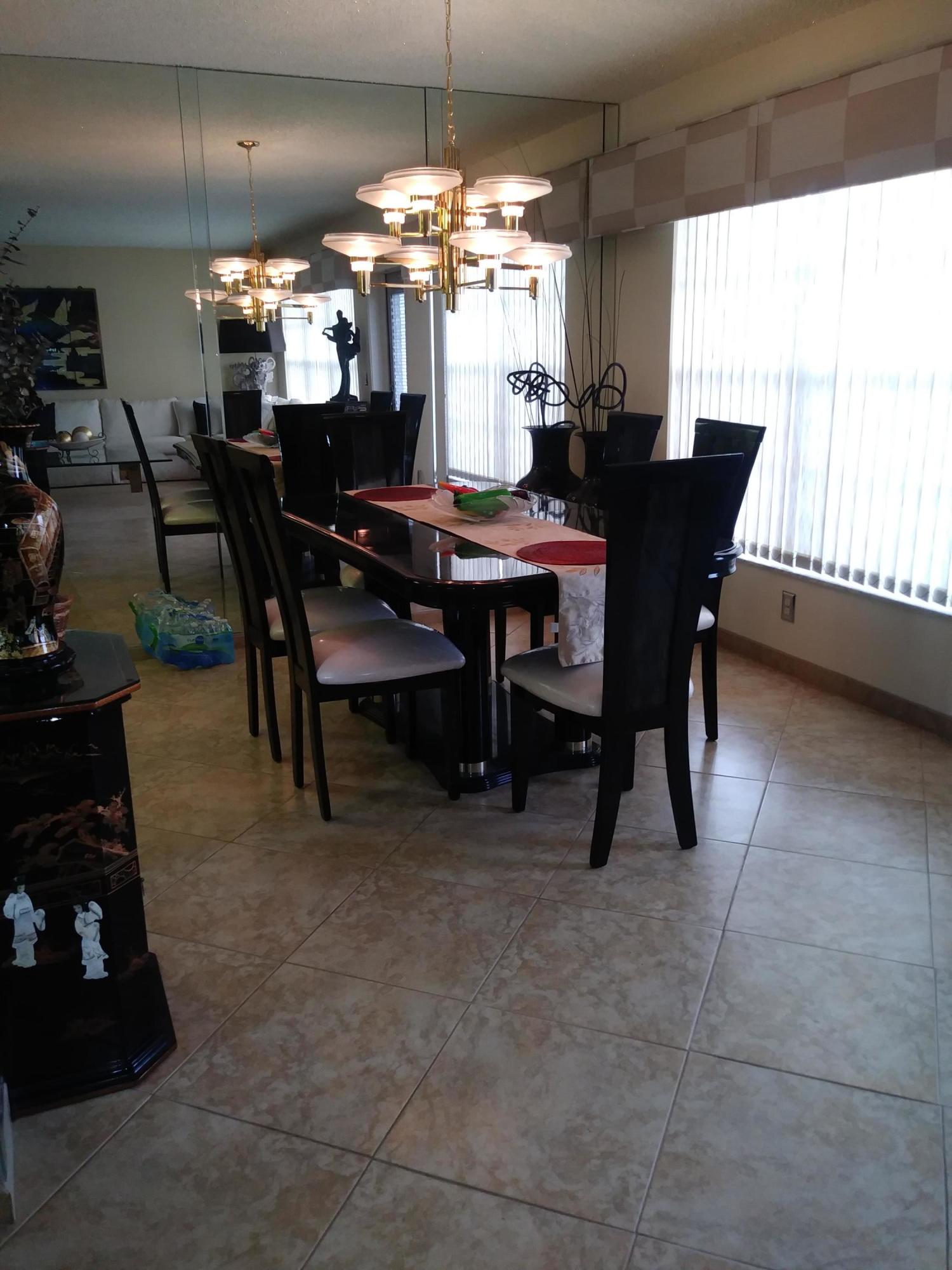 WELLINGTON CONDOS - Residential