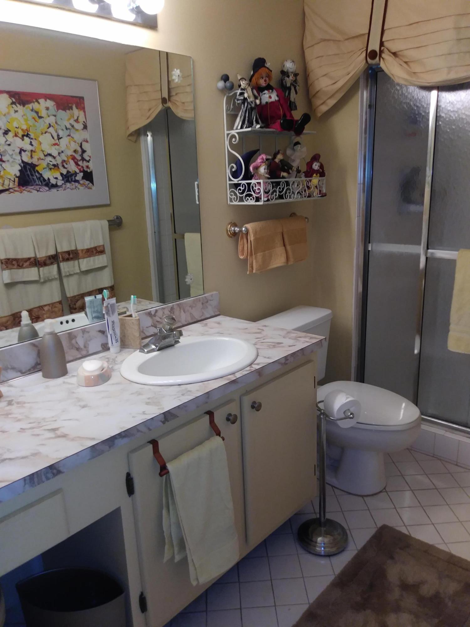 WELLINGTON CONDOS - Residential