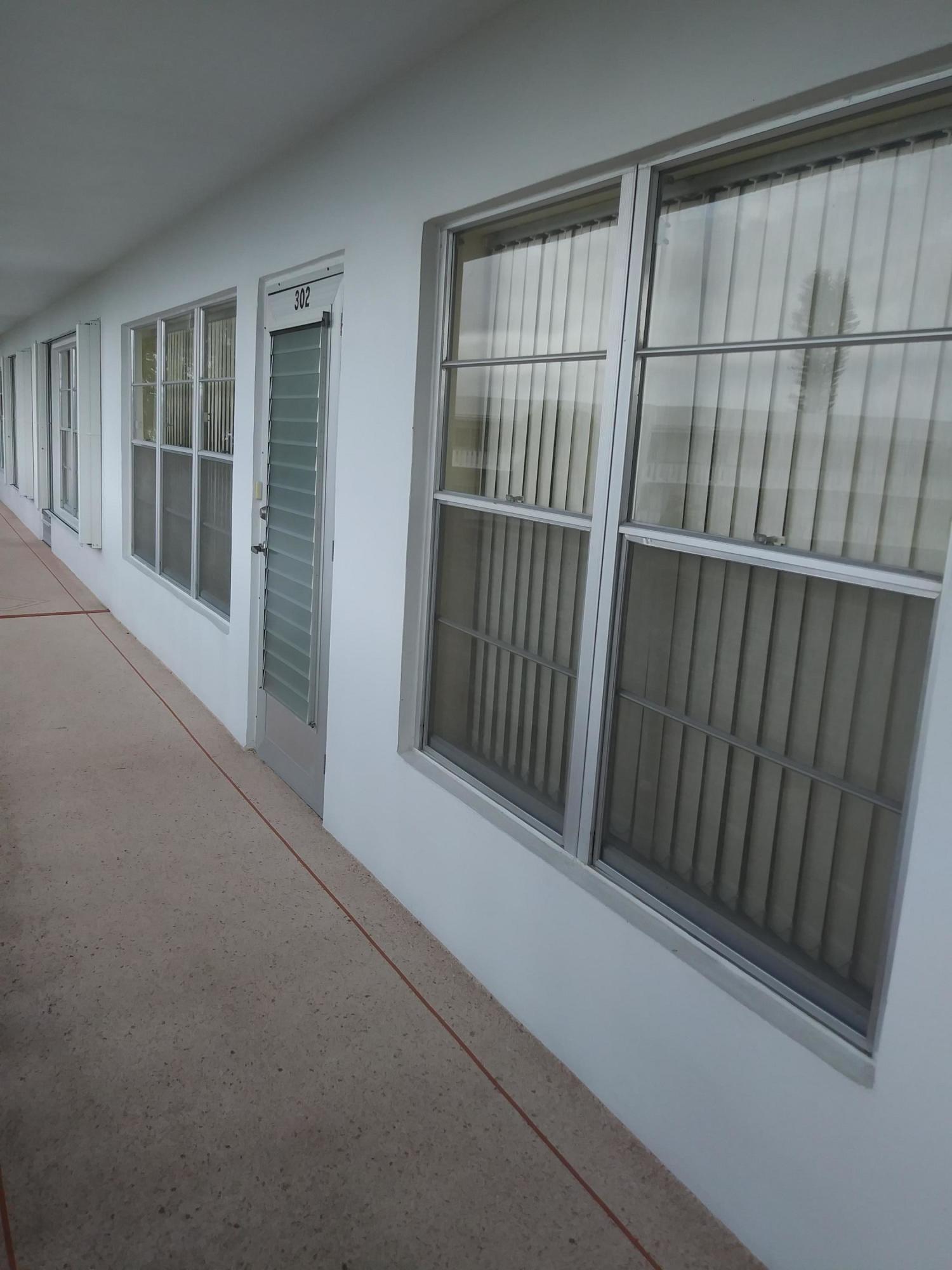 WELLINGTON CONDOS - Residential