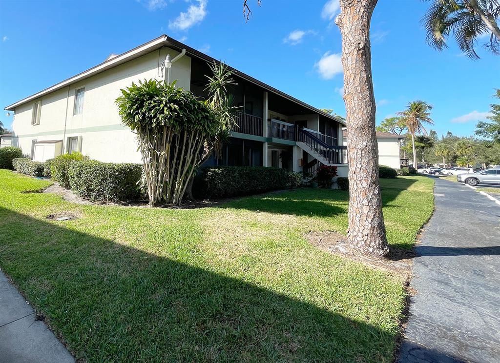 Photo of 6467 Chasewood Drive #A, Jupiter, FL 33458 (MLS # R10864784)