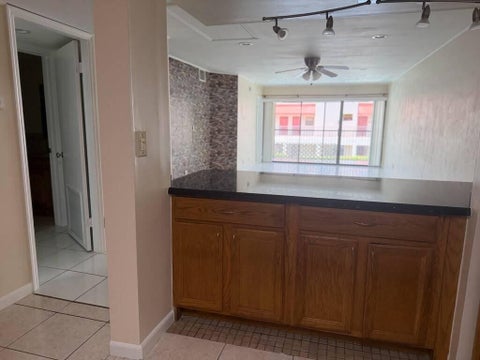Tiny photo for 2977 Riverside Drive #202, Coral Springs, FL 33065 (MLS # B26036710)