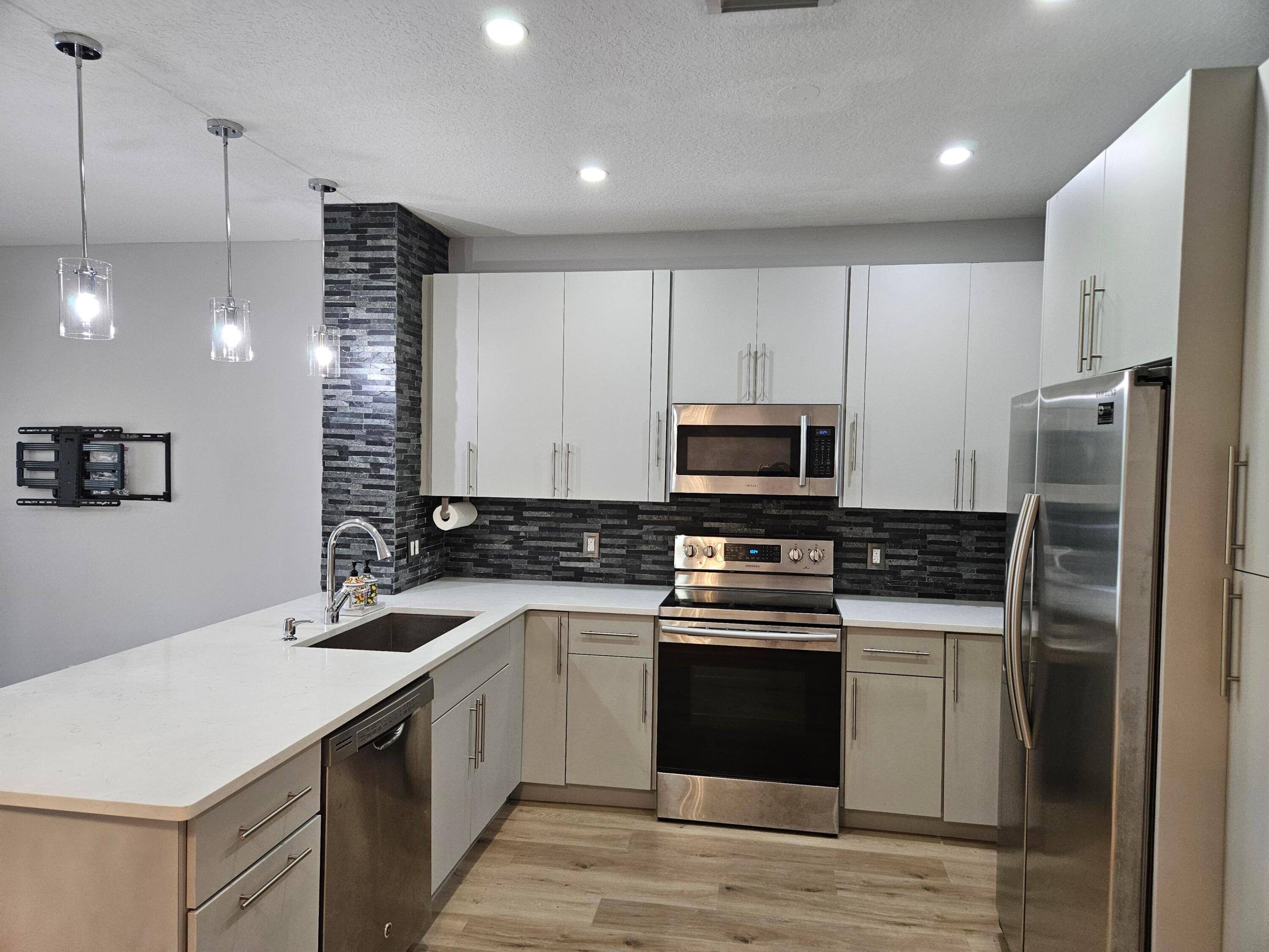 9749 Porta Leona Lane