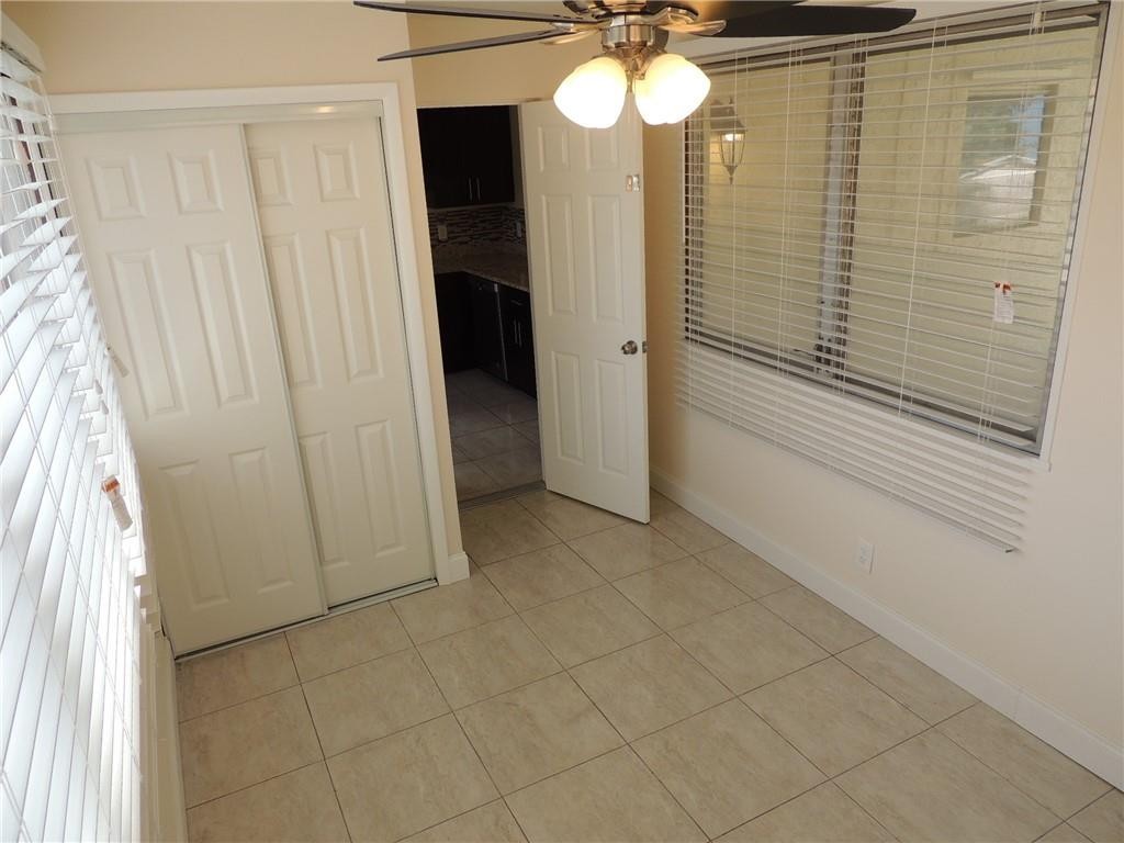 CRESTHAVEN 10 - Residential Lease