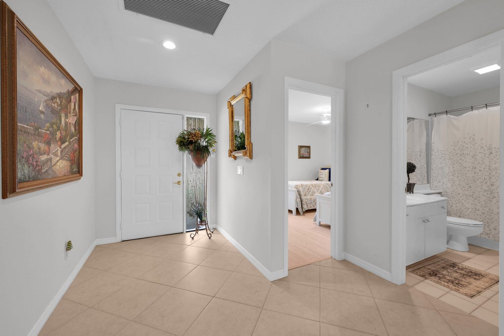 Photo of 4348 SE Hopetown Terrace, Stuart, FL 34997 (MLS # B26079734)