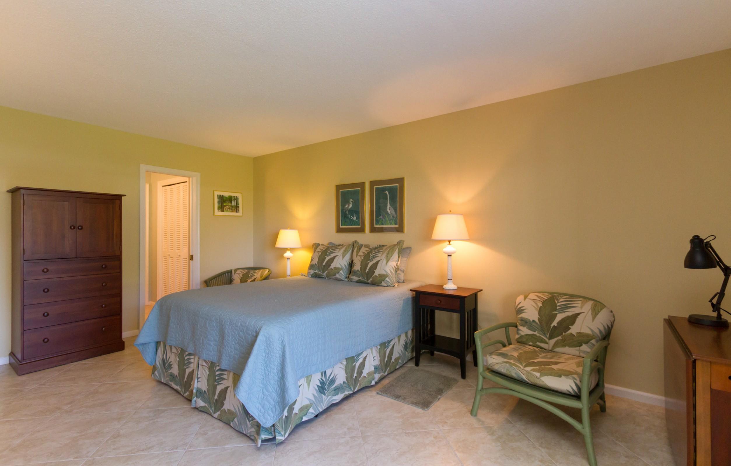 ATLANTIS SHERBROOKE VILLAS CONDO - Residential