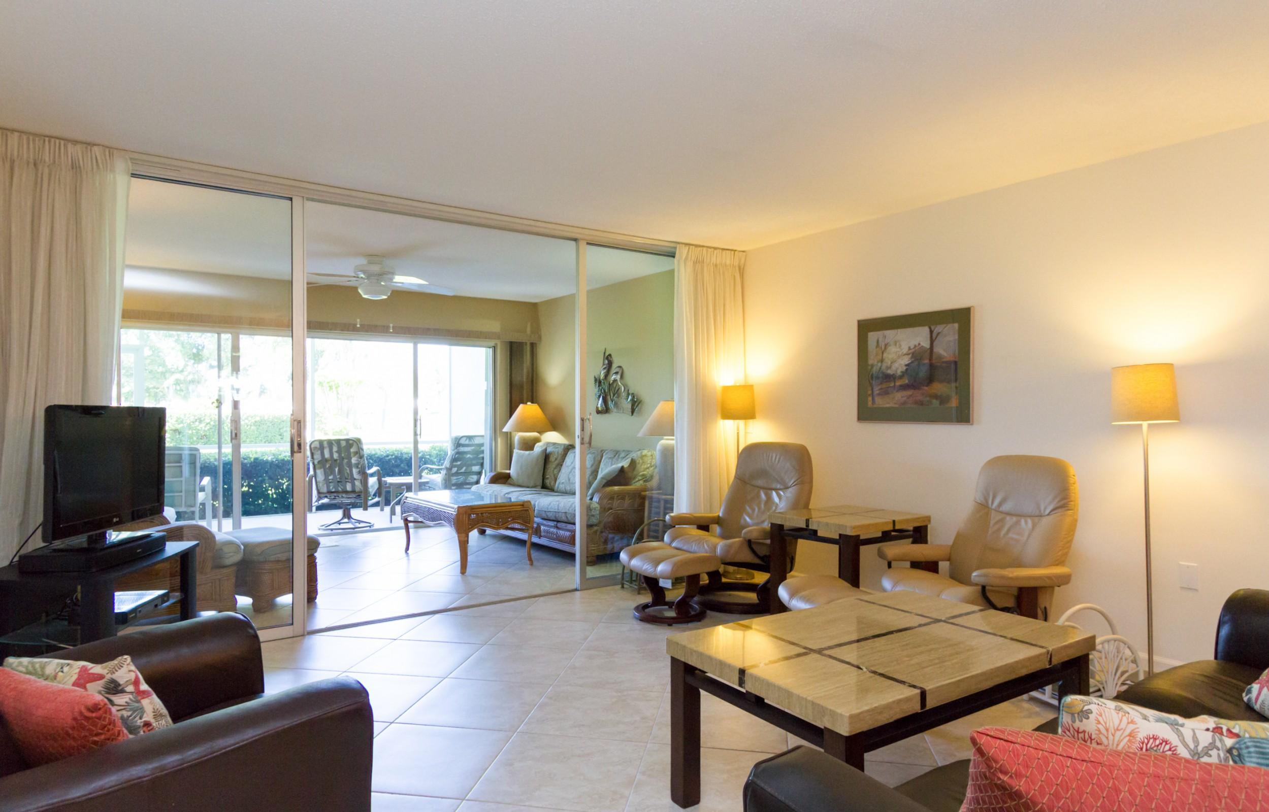 ATLANTIS SHERBROOKE VILLAS CONDO - Residential