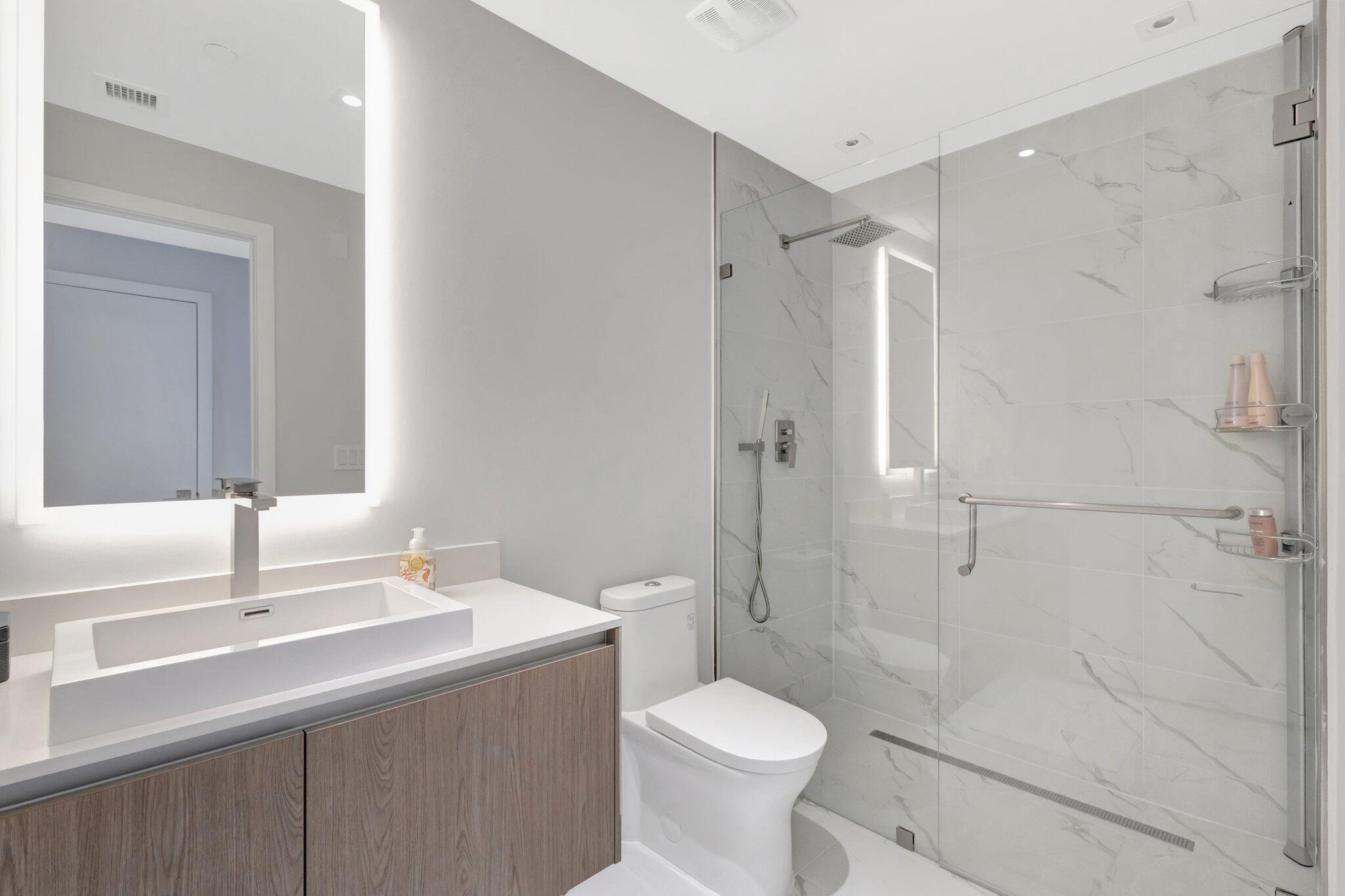 AMRIT OCEAN RESORT 2 COND - Residential