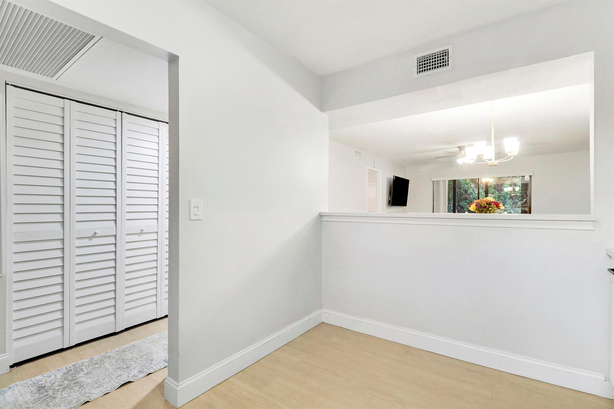 1200 SE Parkview Place F3