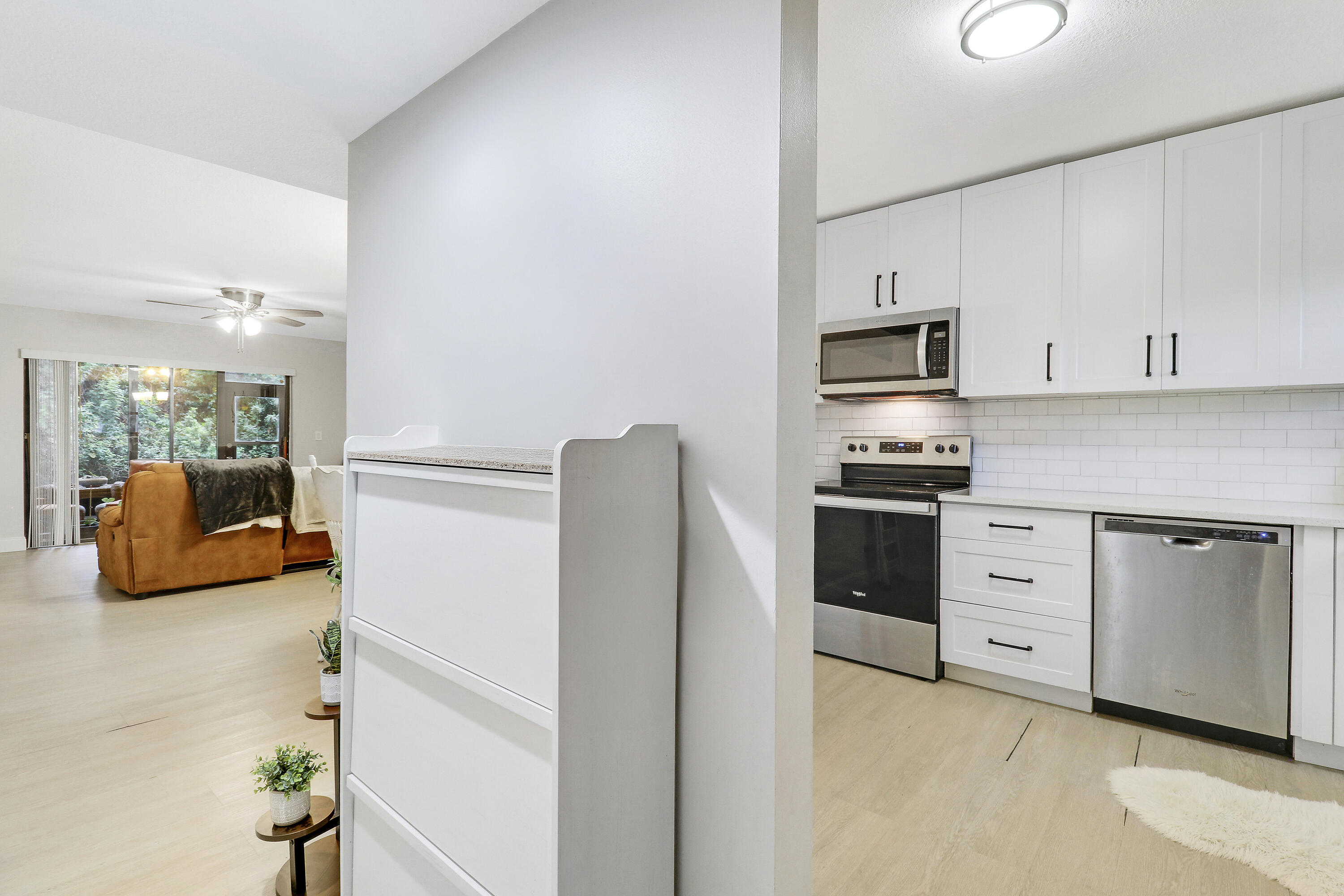 1200 SE Parkview Place F3