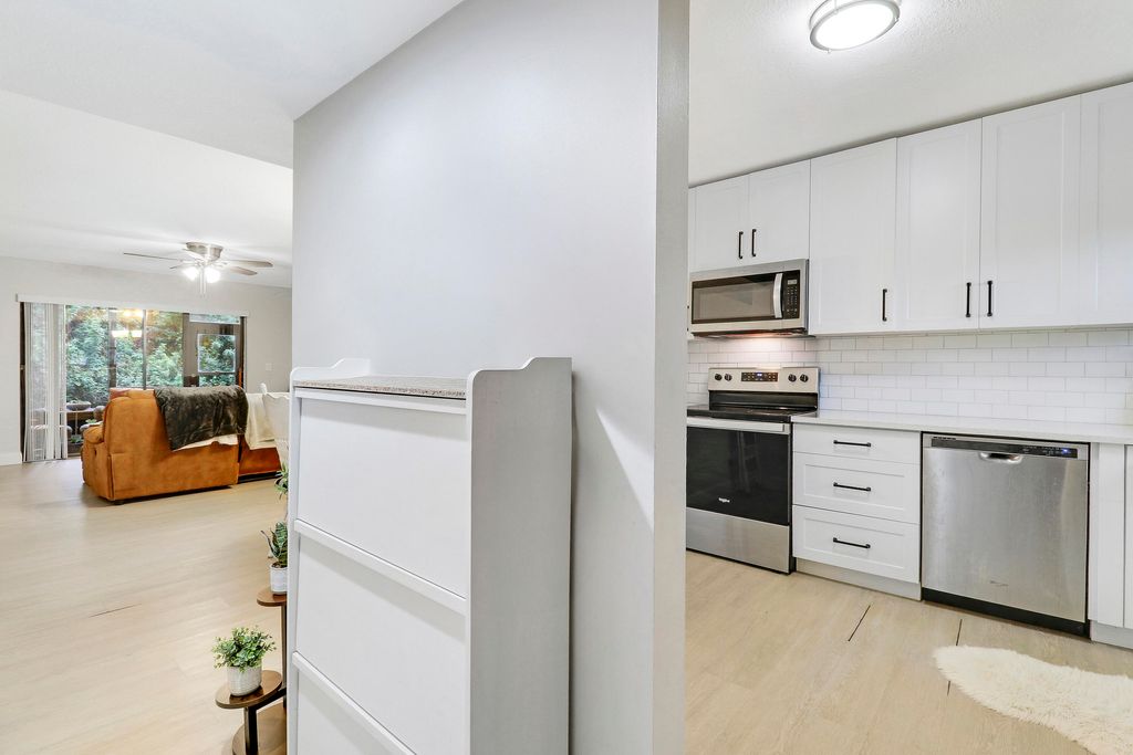 Photo of 1200 SE Parkview Place #F3, Stuart, FL 34994 (MLS # R11147982)