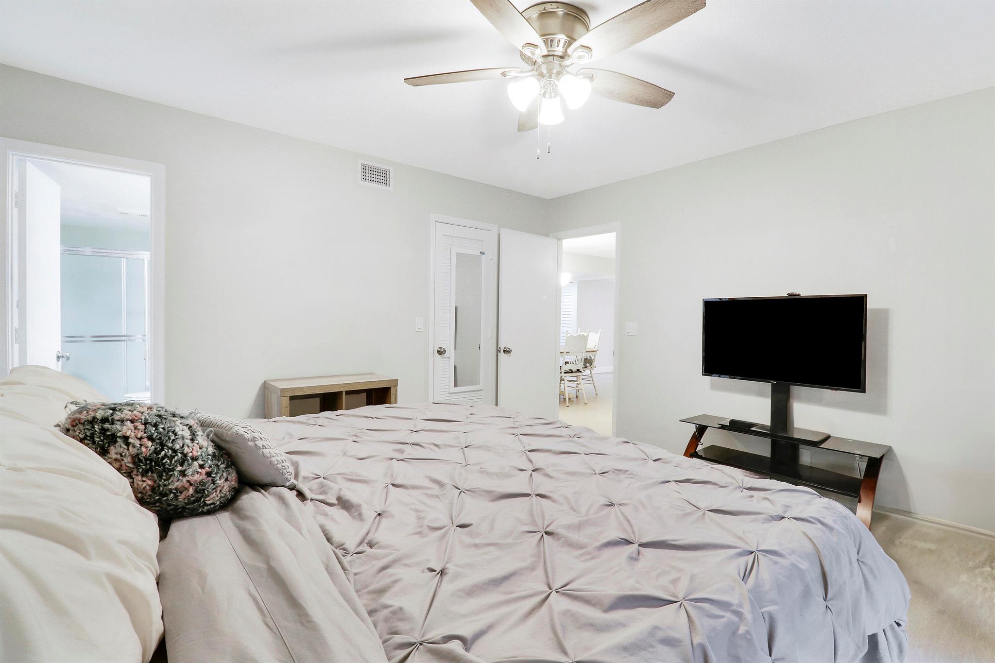 PARKVIEW CONDO - Residential