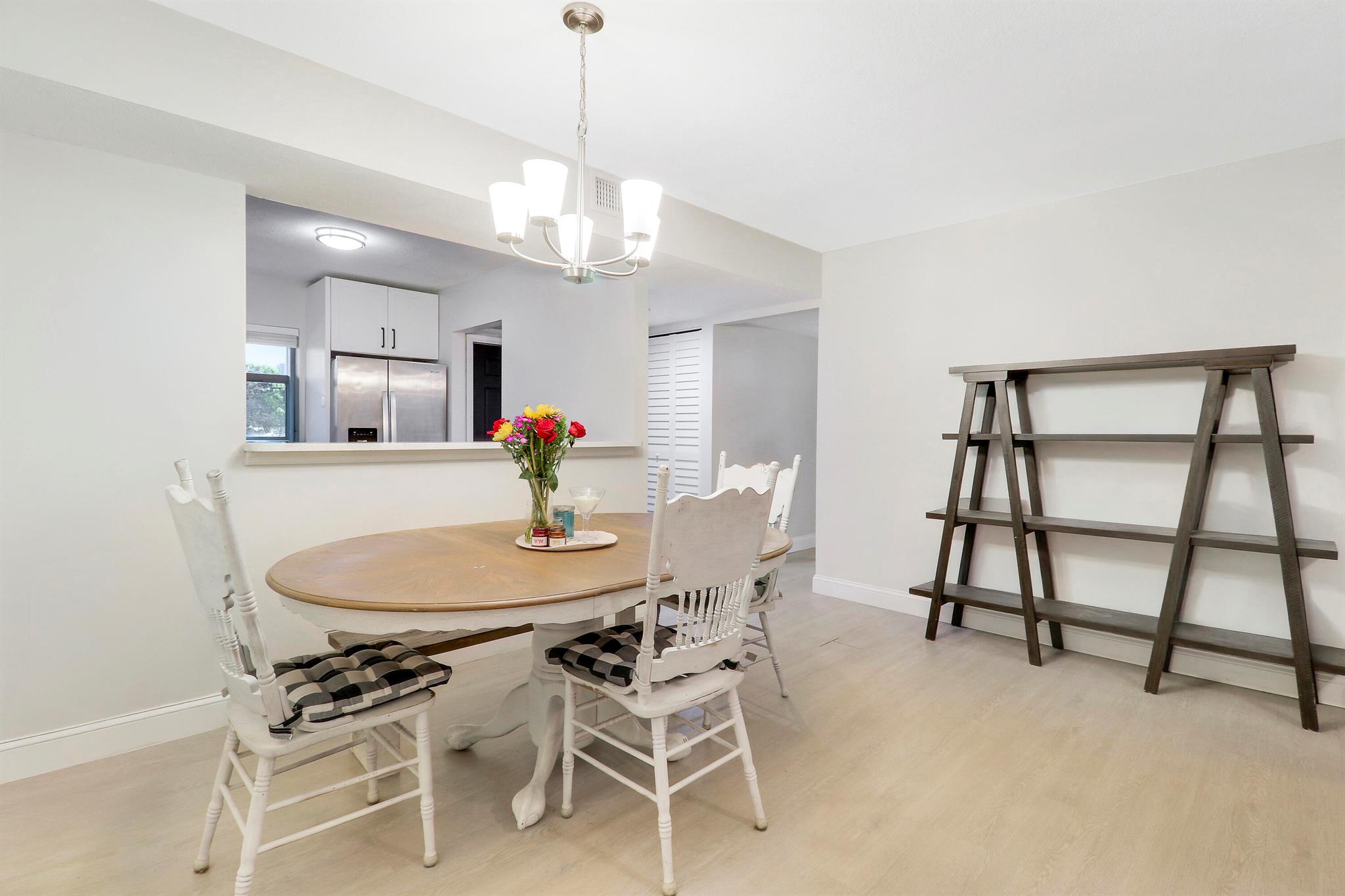 PARKVIEW CONDO - Residential