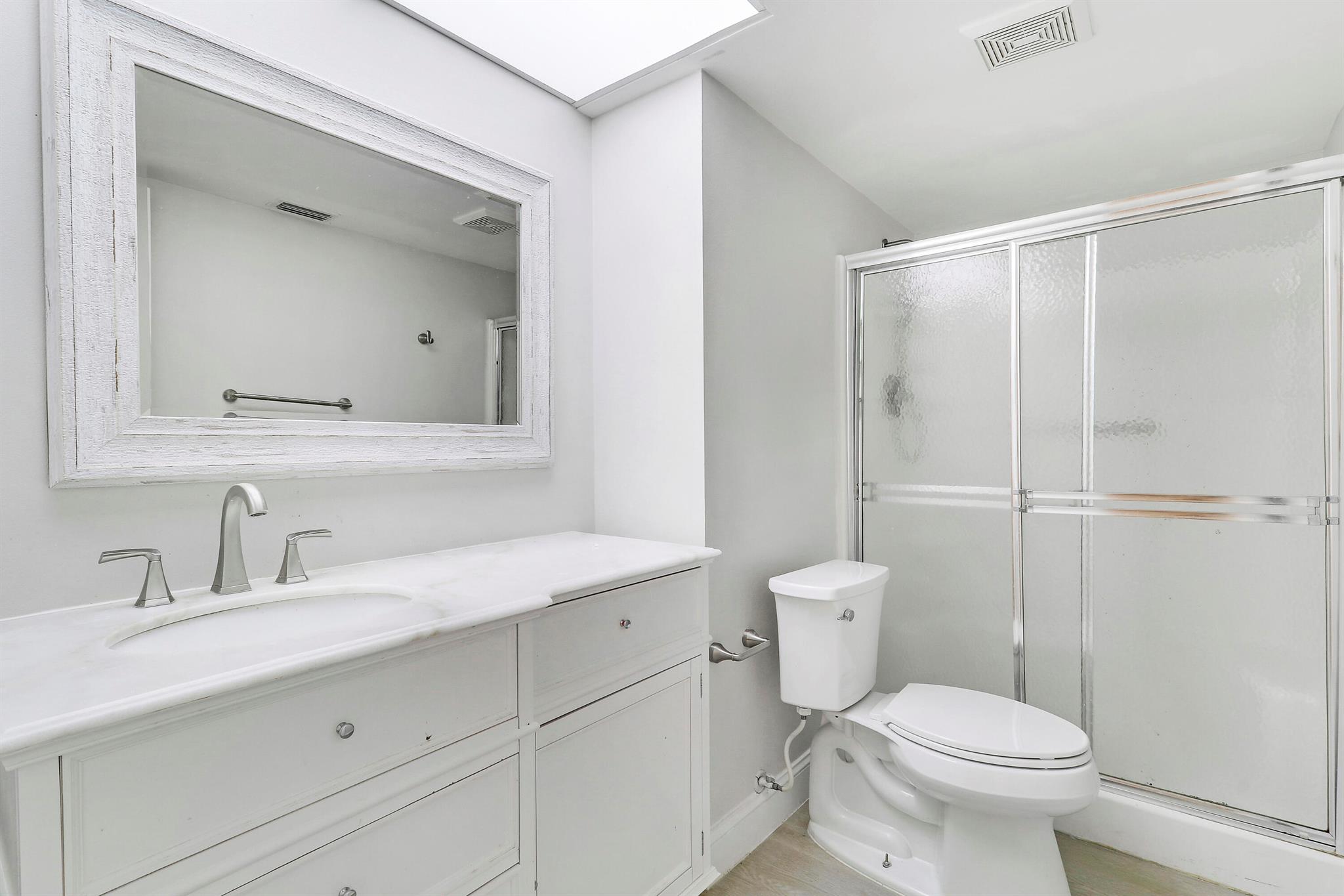 PARKVIEW CONDO - Residential