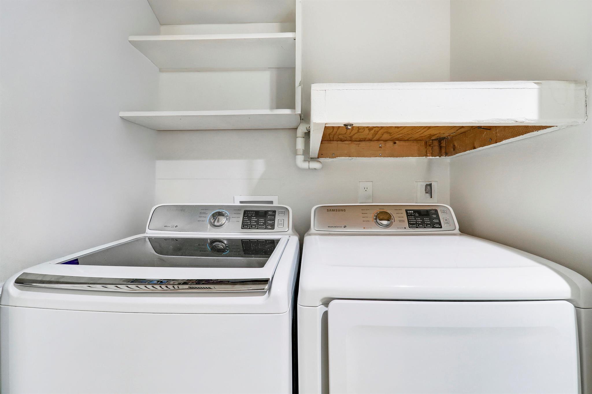 PARKVIEW CONDO - Residential