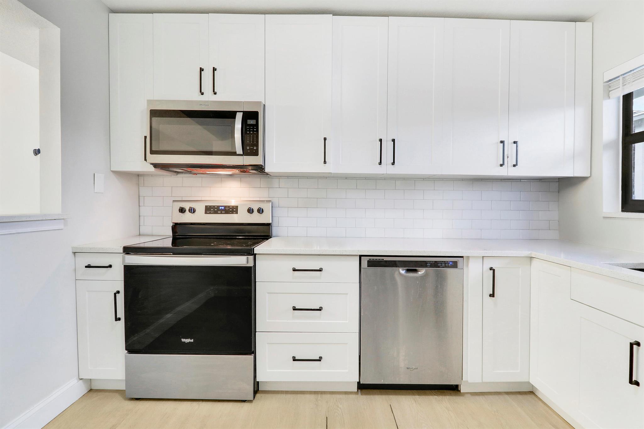 1200 SE Parkview Place F3