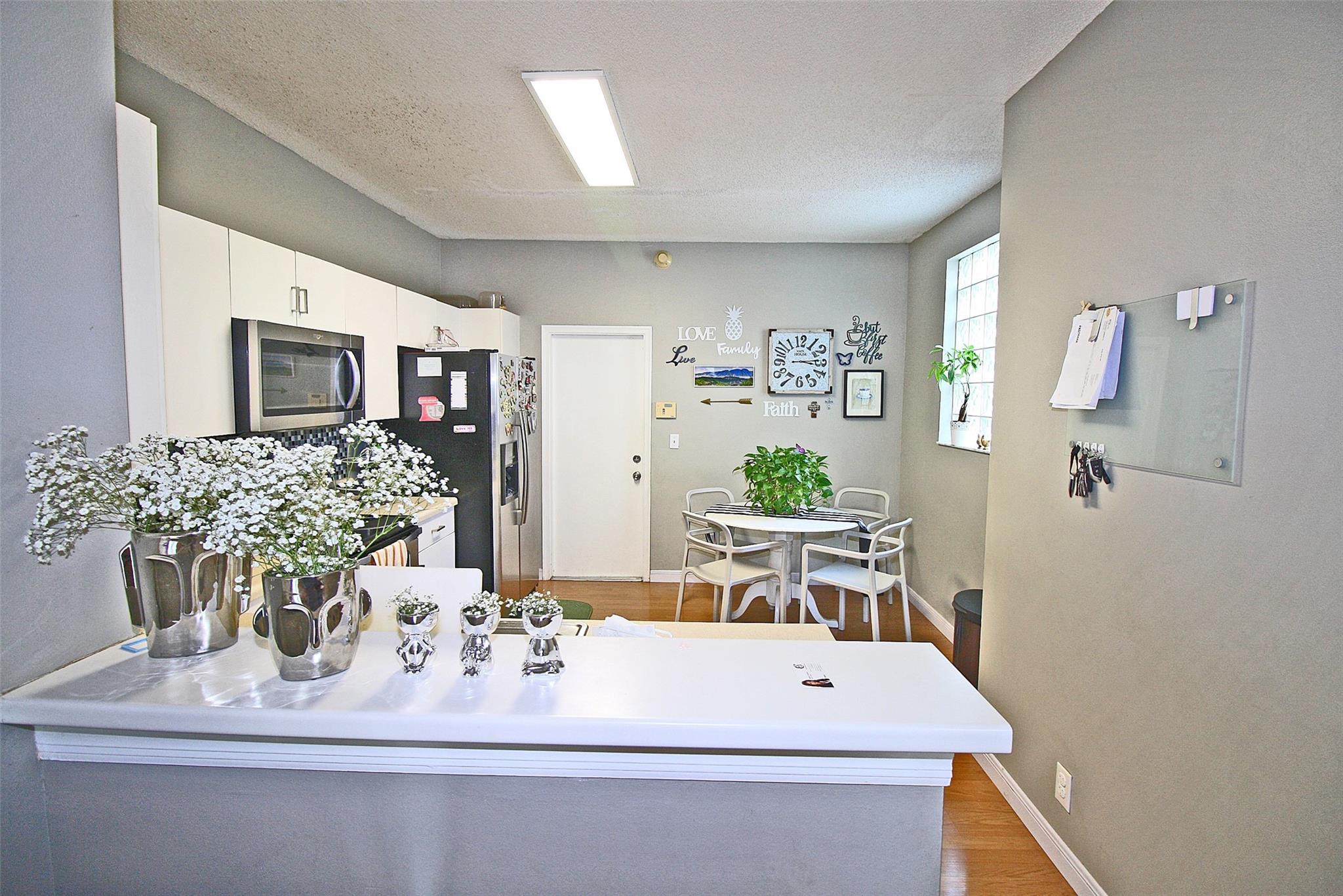 SAN SIMEON - Residential Lease