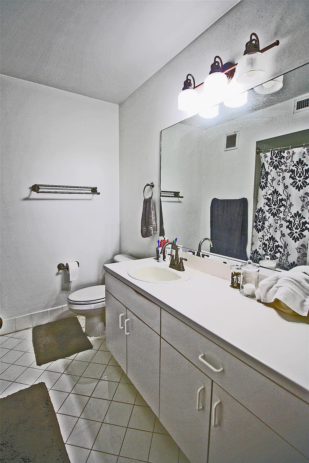 SAN SIMEON - Residential Lease