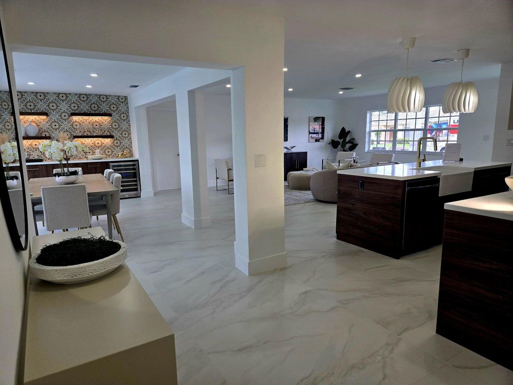 Photo of 641 NW 15th Avenue, Boca Raton, FL 33486 (MLS # R11110261)