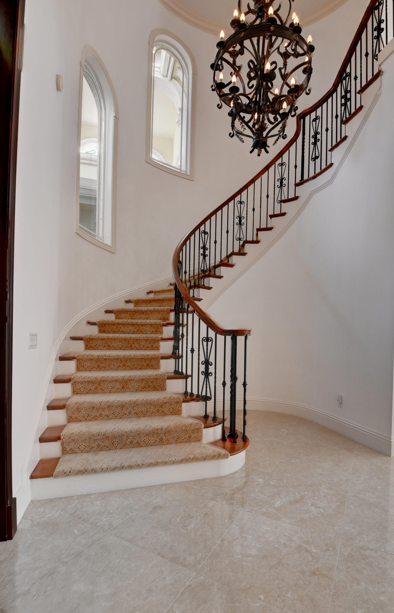 LONG LAKE ESTATES - Residential