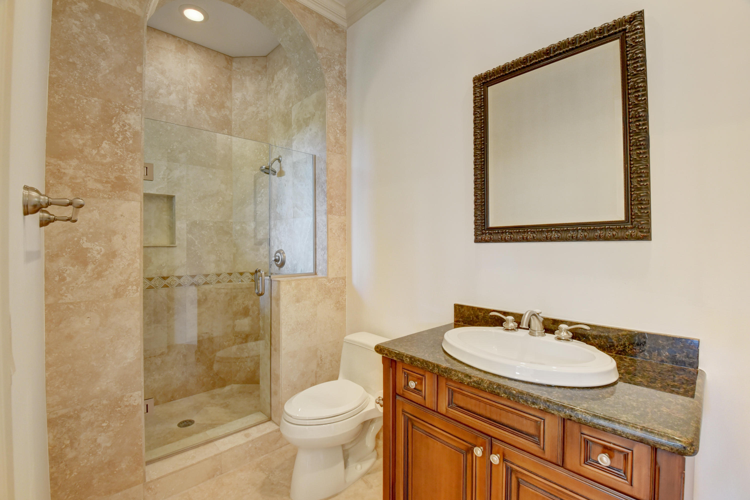 LONG LAKE ESTATES - Residential