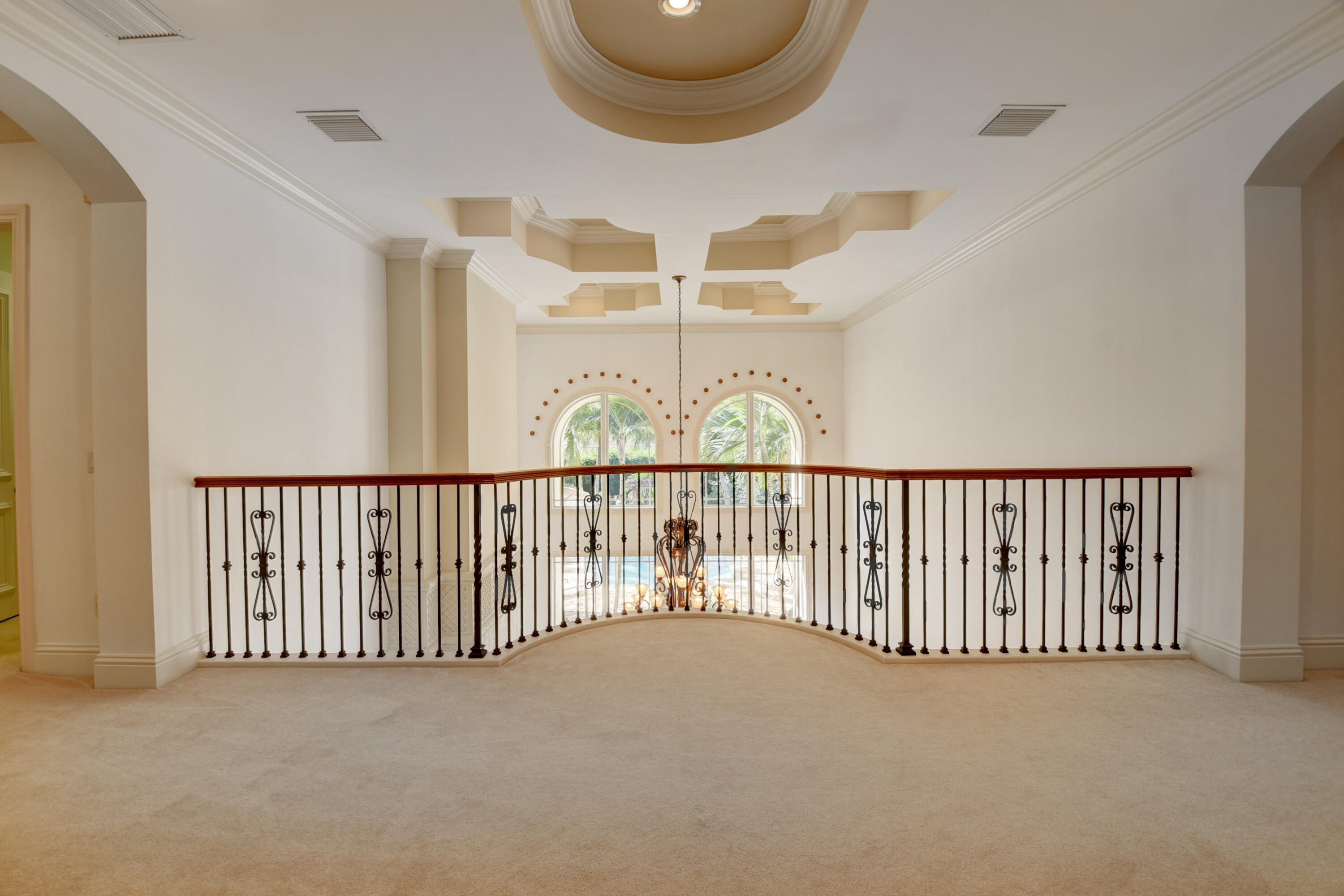 LONG LAKE ESTATES - Residential