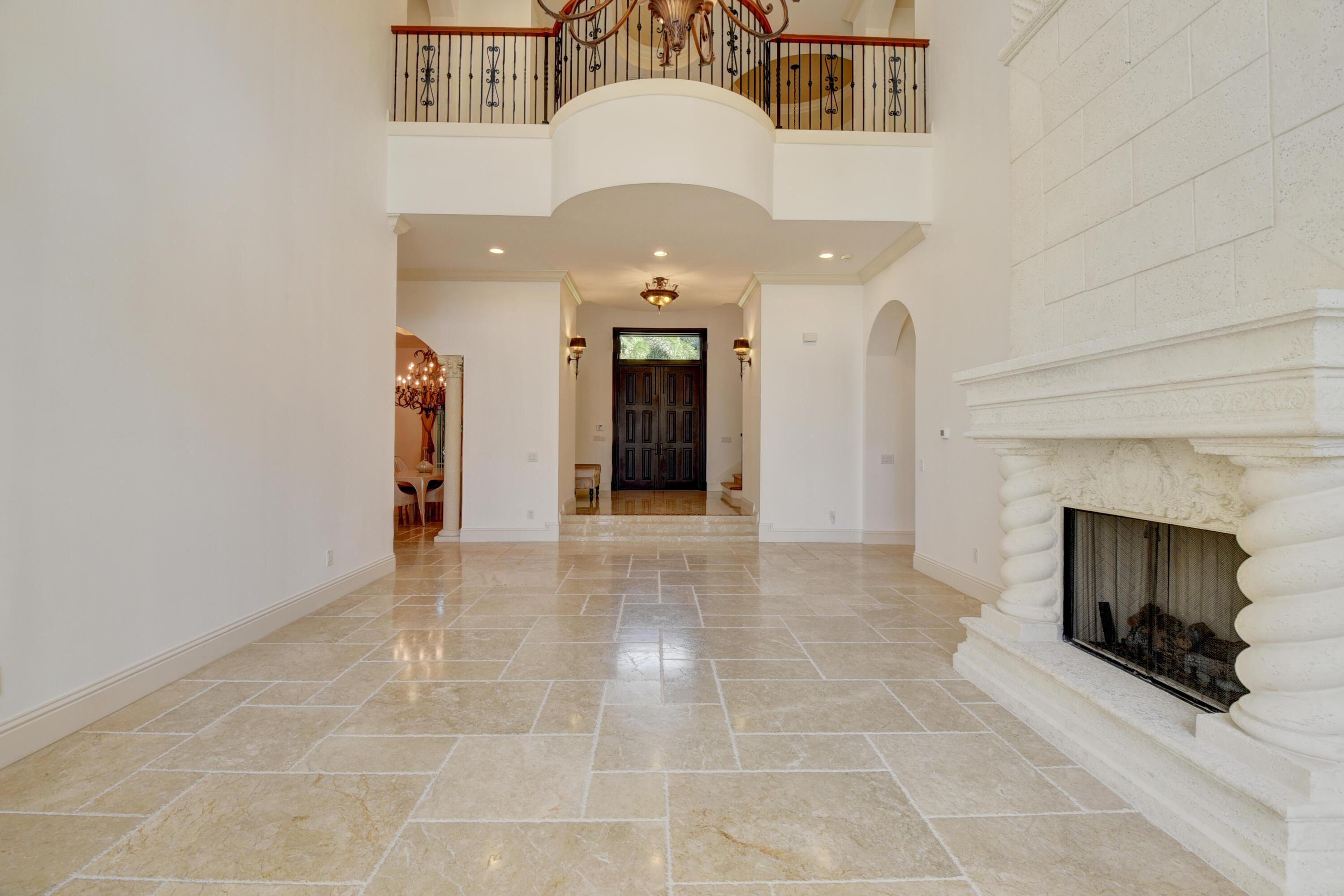 LONG LAKE ESTATES - Residential