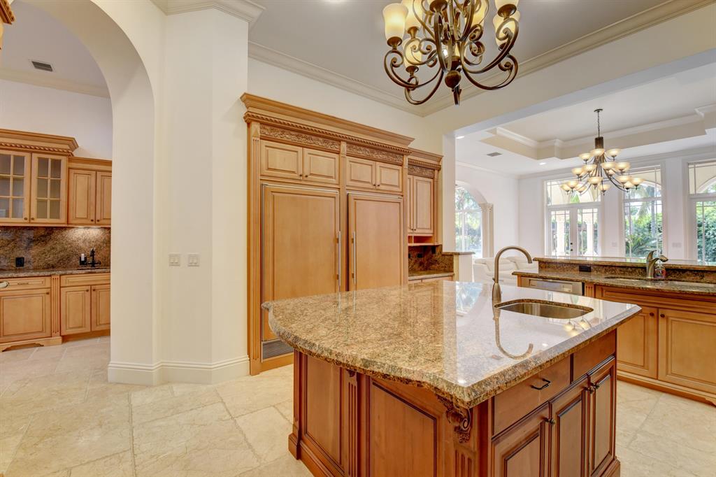 LONG LAKE ESTATES - Residential